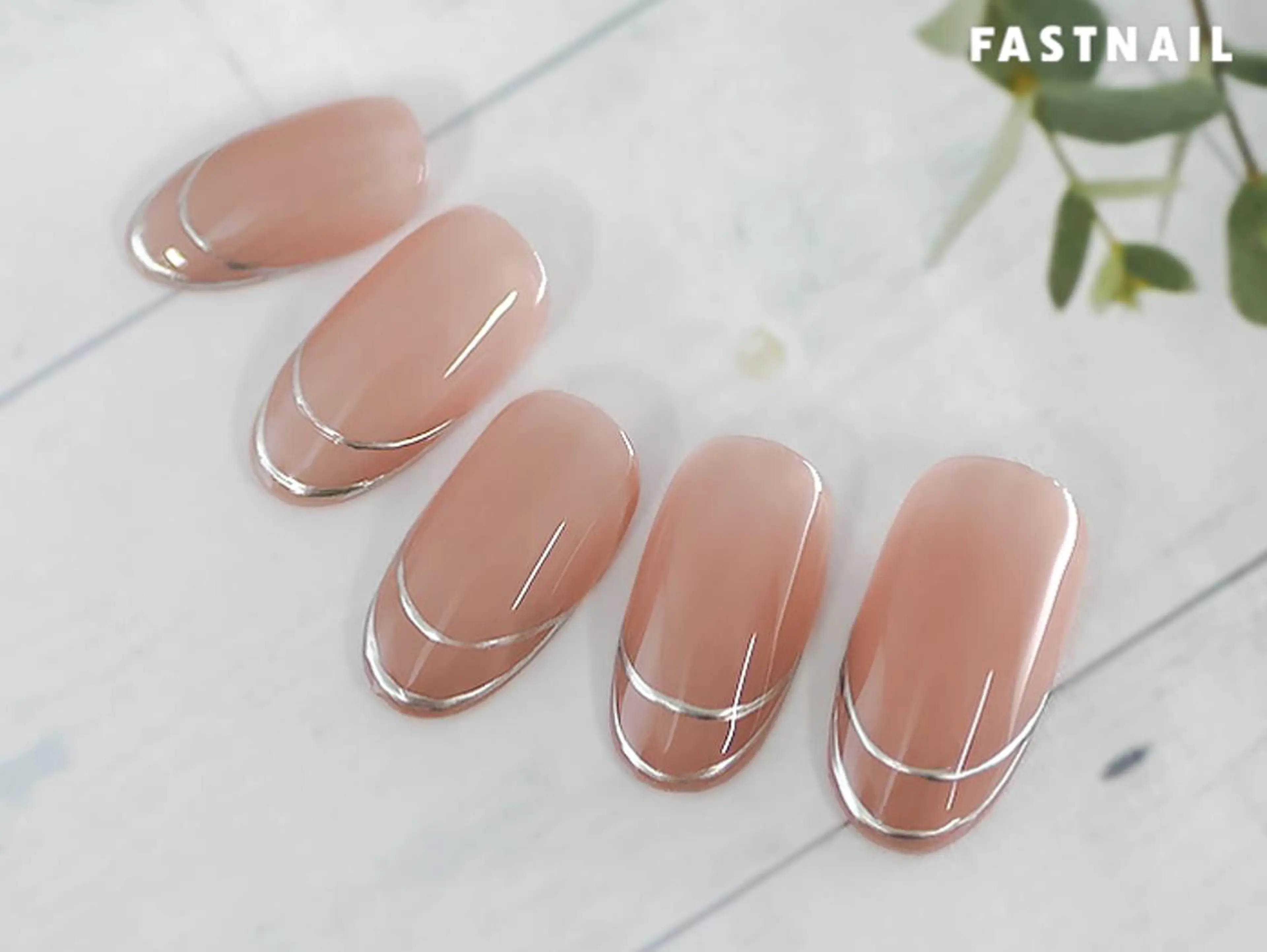 ネイル フレンチネイル ファストネイル　ロコ 志免のネイルデザイン