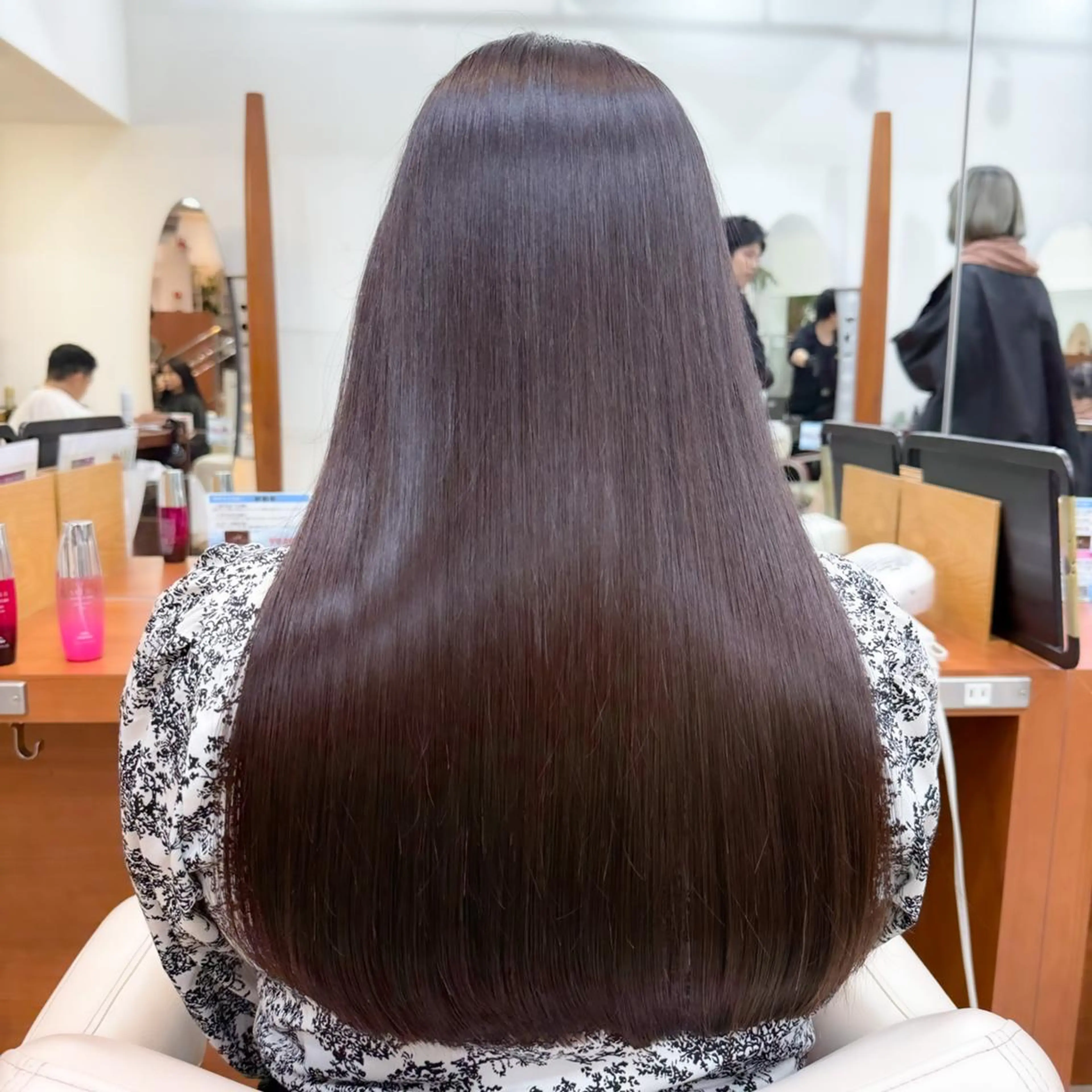 パーマ ロング 透明感カラー/ 髪質改善/サクラ🌸のヘアスタイル