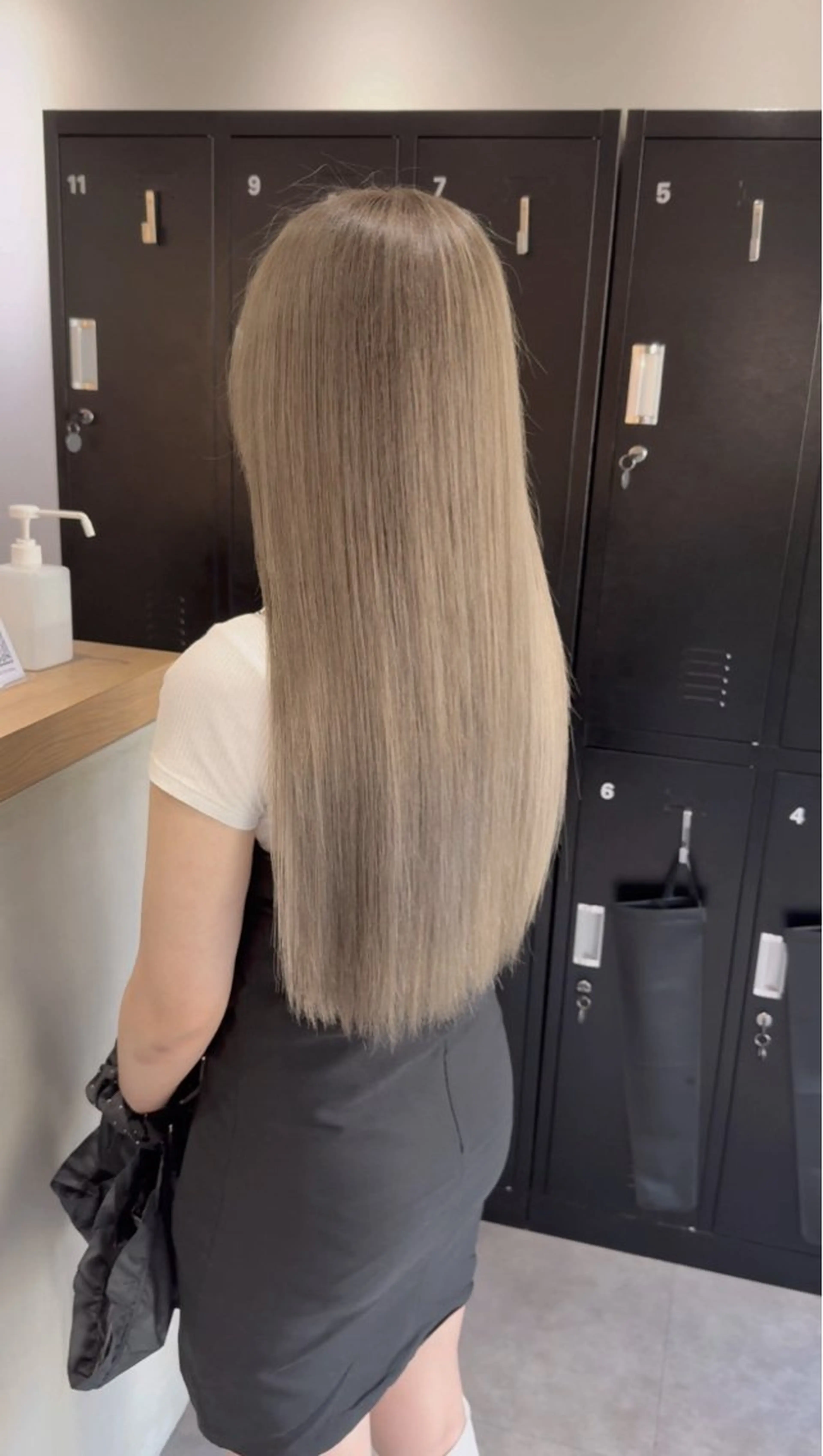 ロング カラー ヘアカラー トリートメント レイヤーカット/ ブリーチカラー/雅人のヘアスタイル