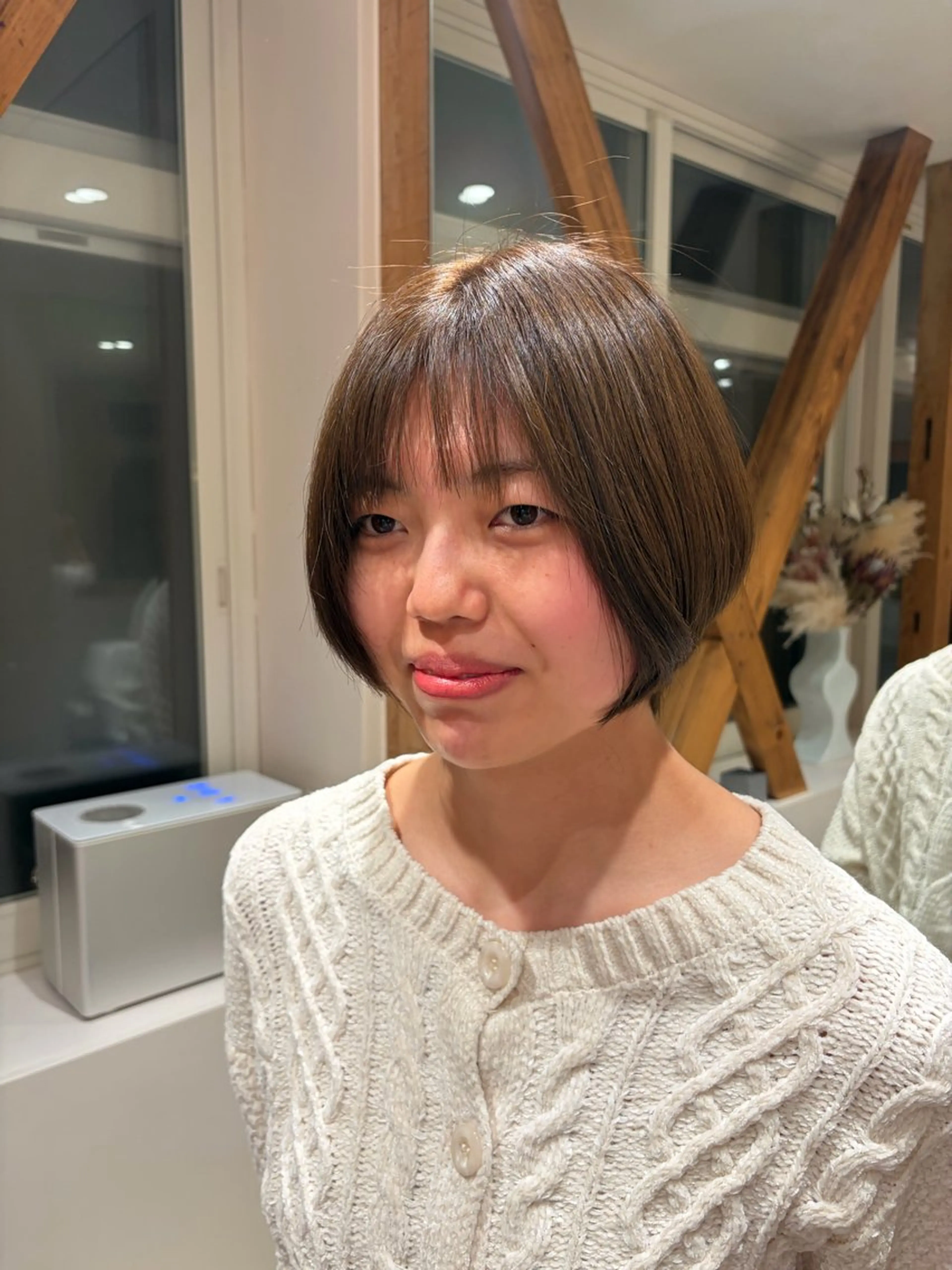 ショート ボブ しまうち まいのヘアスタイル