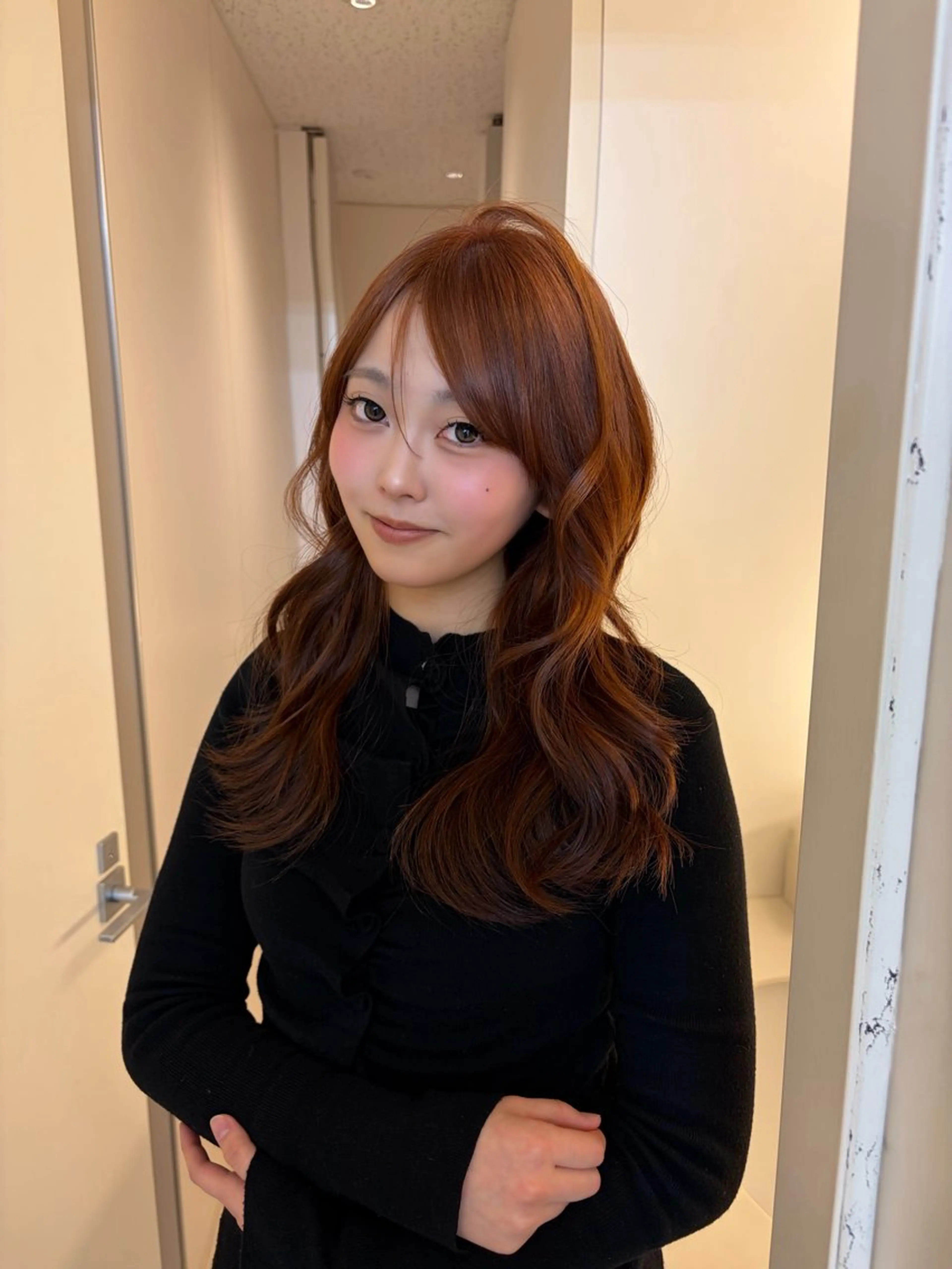 ロング カラー ブラウンカラー オレンジ オレンジブラウン カット ヘアカラー 暗髪／艶髪／渋谷/ モモカ🎀のヘアスタイル