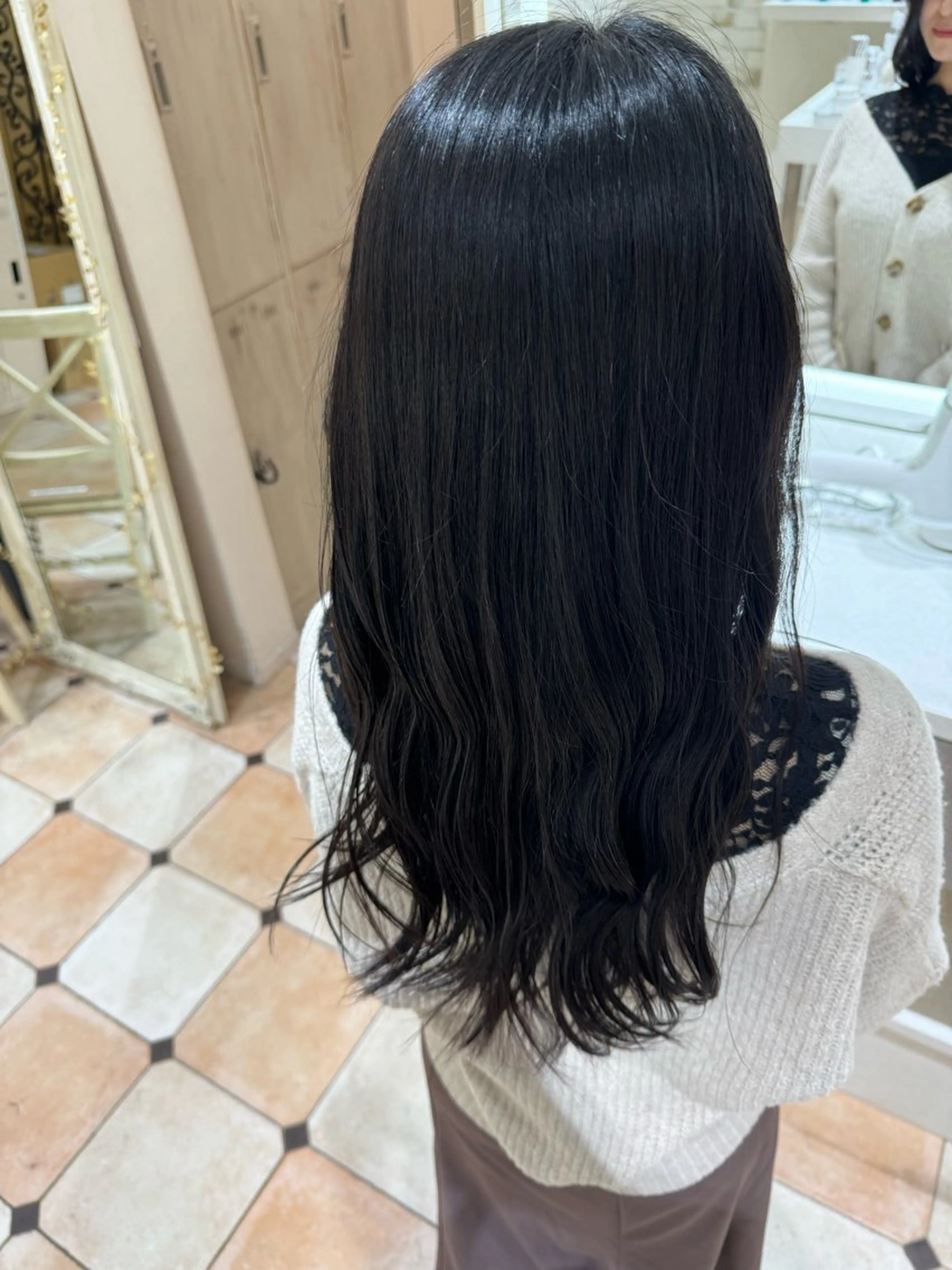 セミロング 透明感カラー🎨 田嶋翔真のヘアスタイル