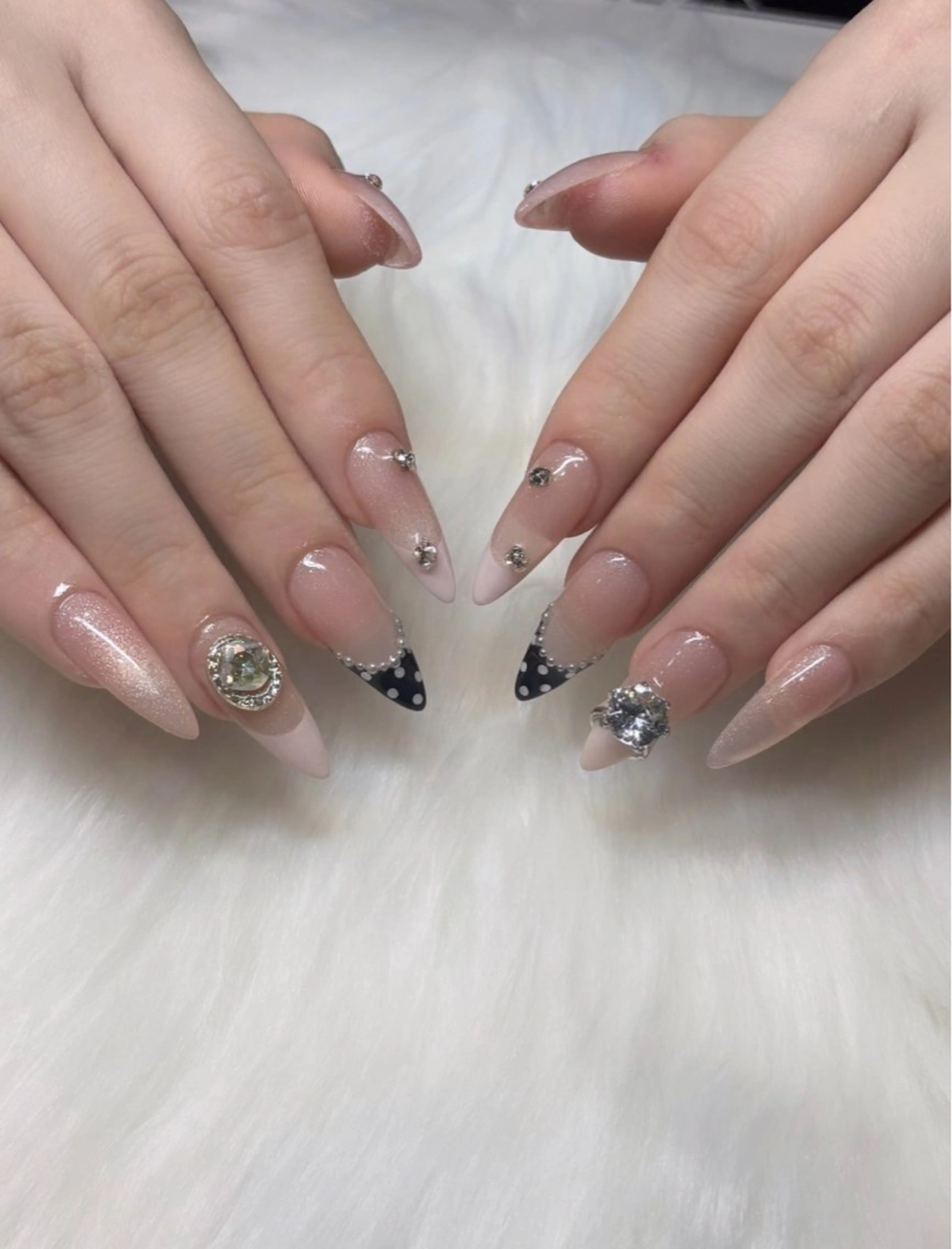 ネイル アートネイル ハンドネイル yuna 💕のネイルデザイン