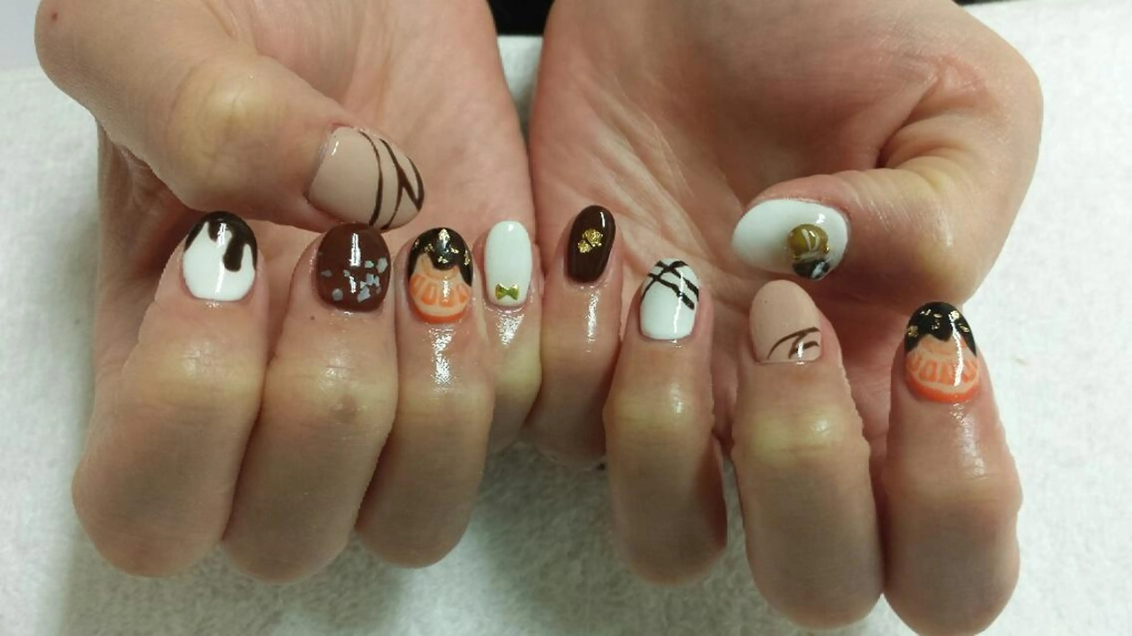 ネイル 河野ちえ (雑誌掲載サロン)のネイルデザイン