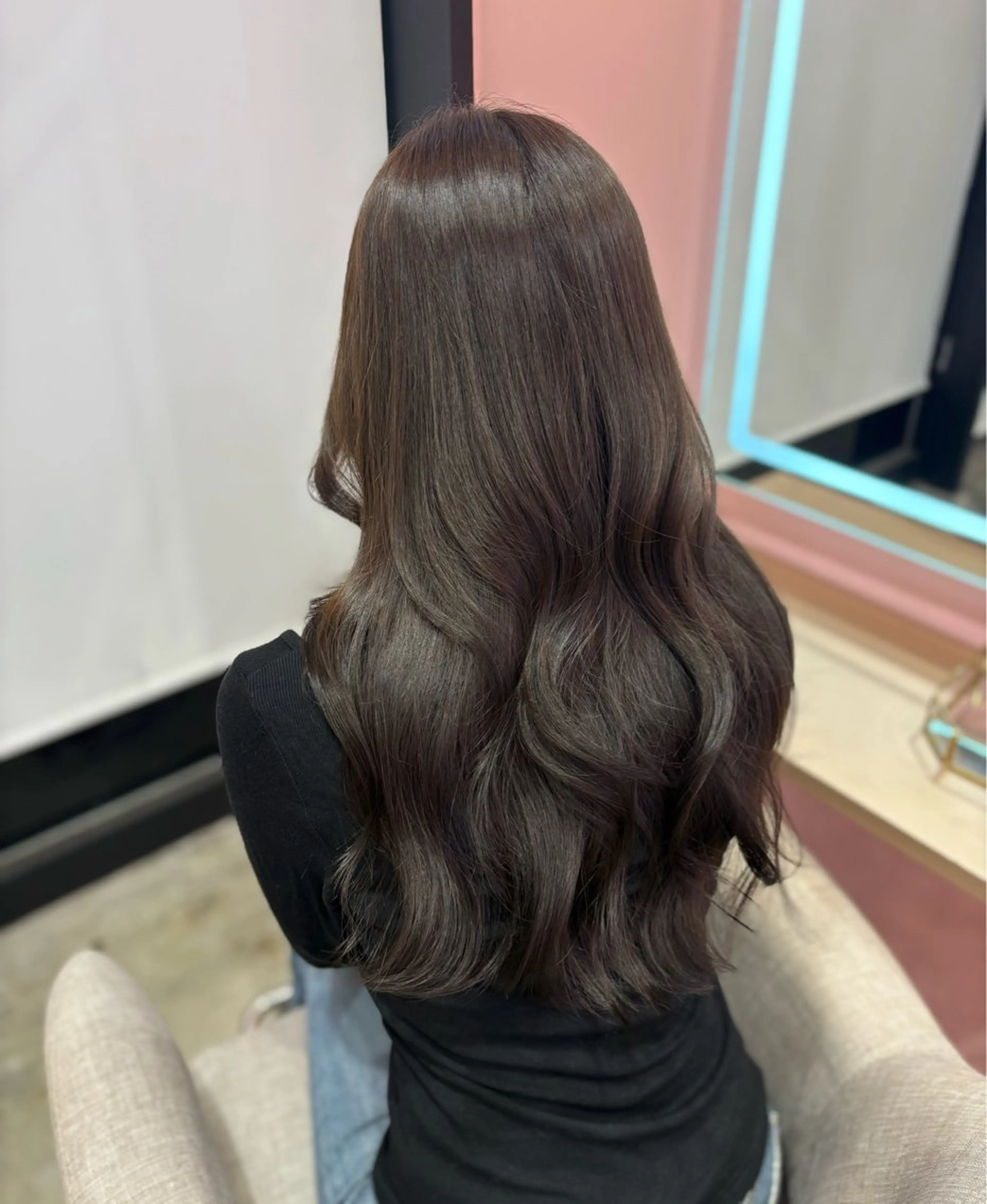 ロング カラー グレージュ Wixy mimi所属・Miu🐰/栄/艶髪 名古屋/ピンク髪のヘアスタイル