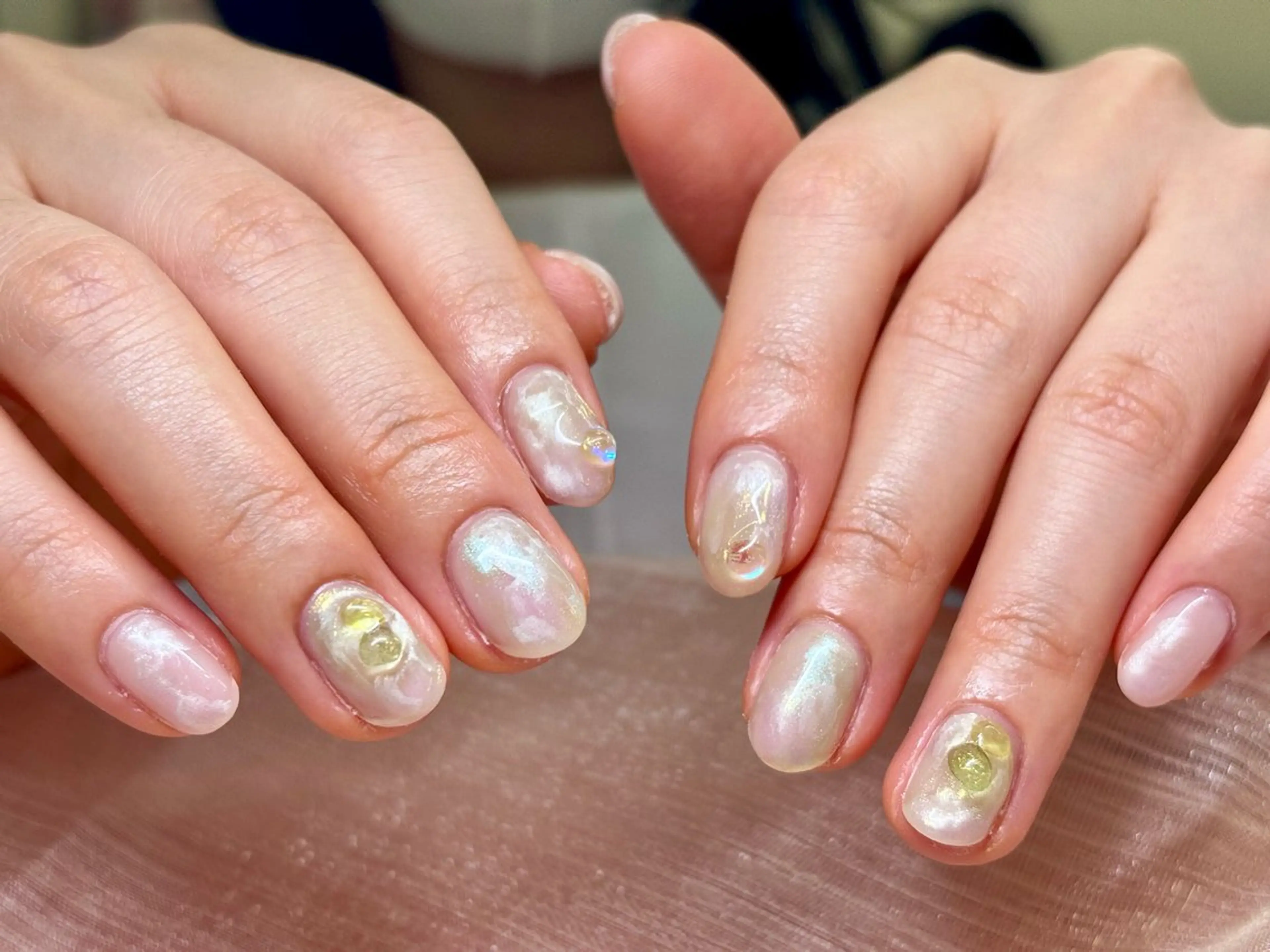 ネイル ニュアンスネイル 春ネイル ハンドネイル ハンドケア ETE LUNA NAILのネイルデザイン