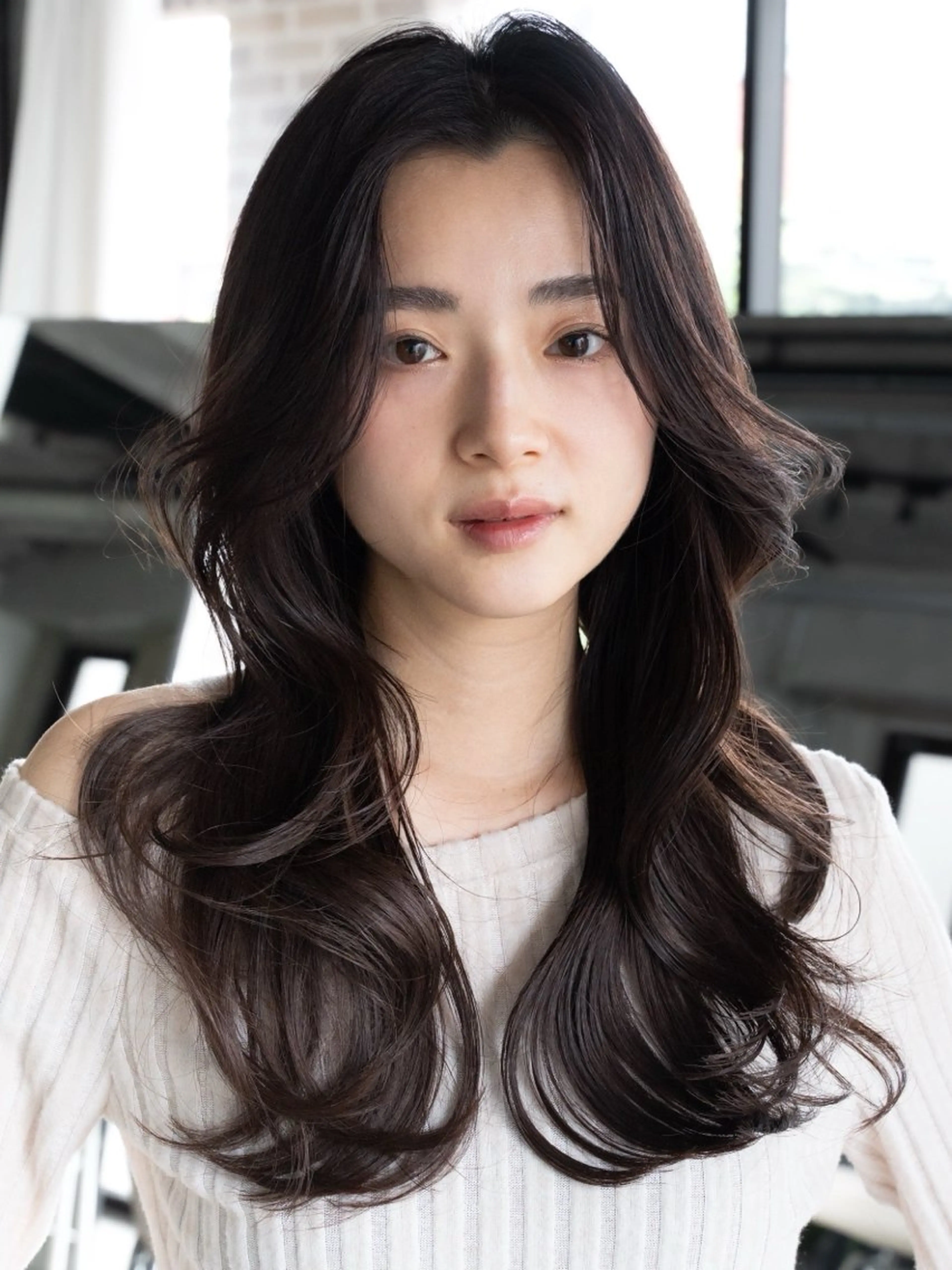 セミロング カラー ヘアカラー ANLY.meijijingumae所属・暗髪カラー/ 透明感カラー/真菜のヘアスタイル