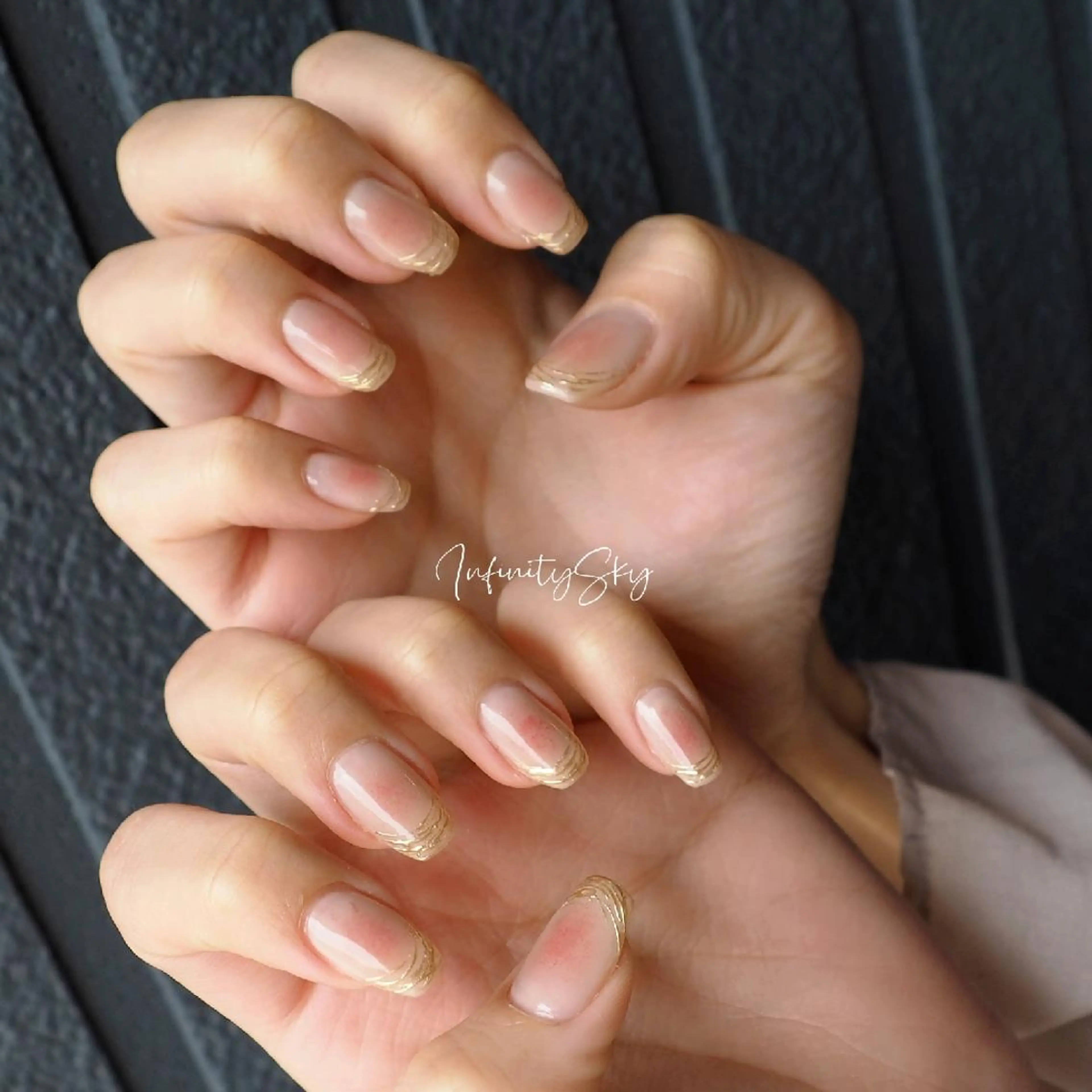 ネイル チークネイル フレンチネイル ミラーネイル infinity skyのネイルデザイン