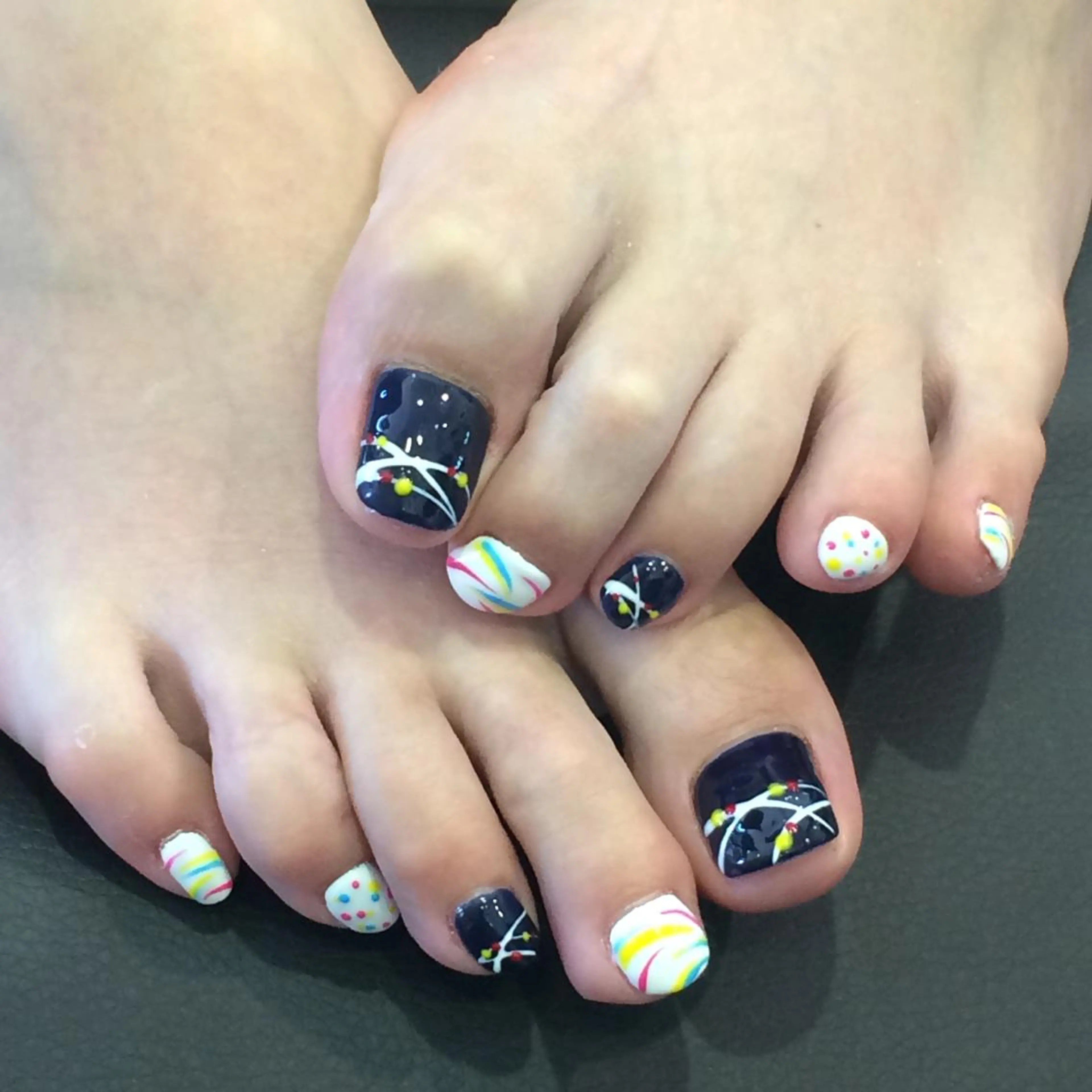 ネイル フットネイル ヨーヨーネイル M nail はやまうららのネイルデザイン