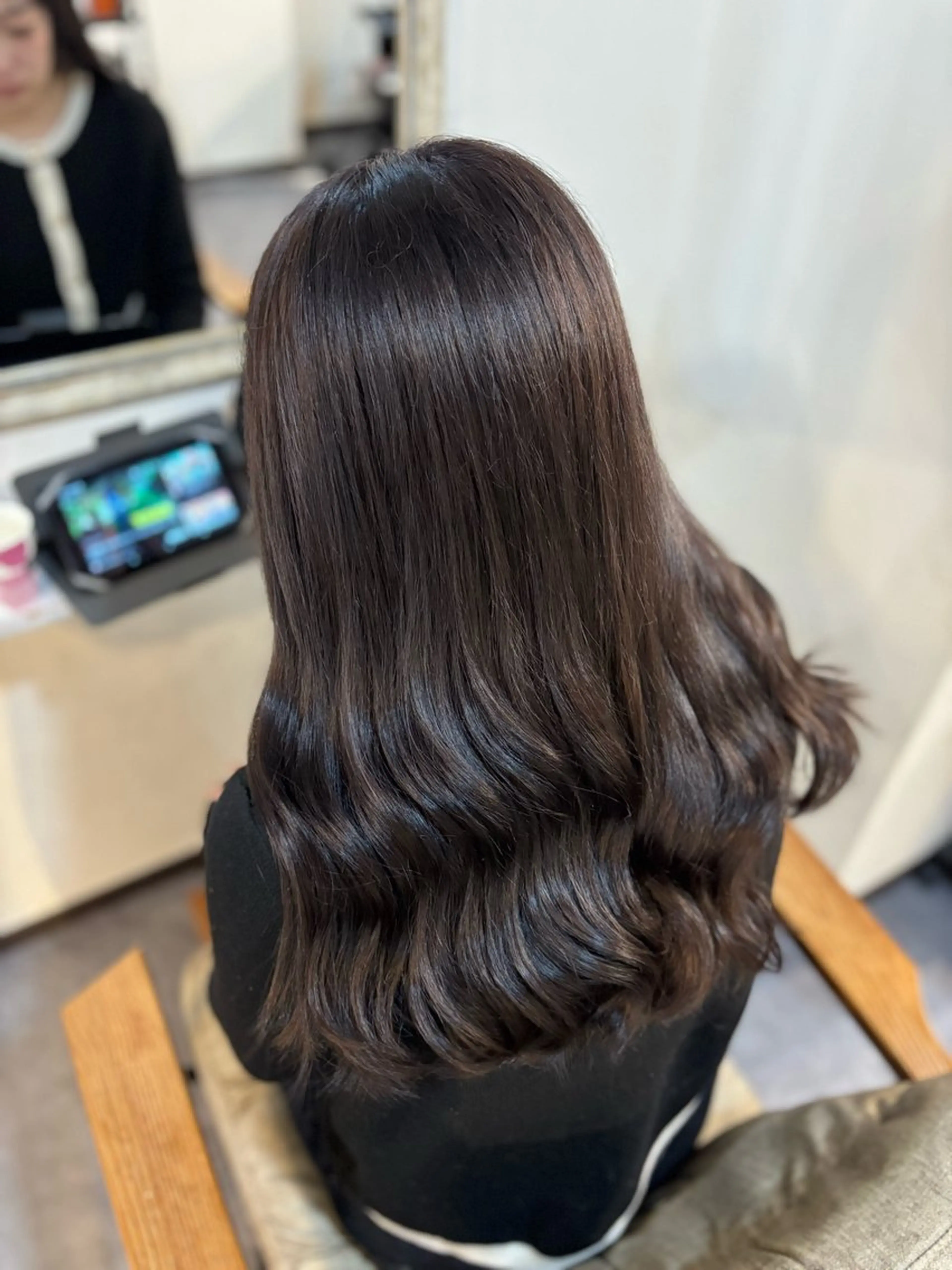 ロング カラー ブリーチ 透明感カラー グレージュ ラベンダーカラー ラベンダーグレージュ ヘアカラー Sherry/R 三川町　山本なつみのヘアスタイル