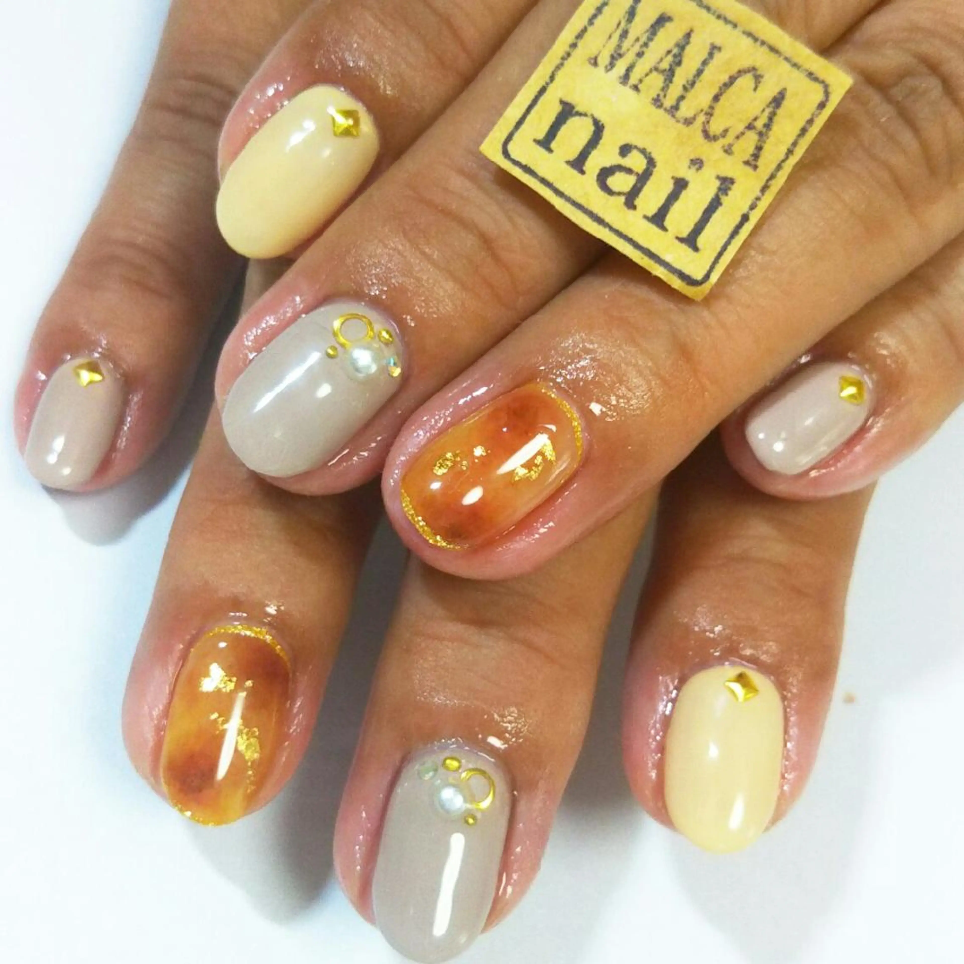 ネイル MALCAnail(マルカネイル)所属・荒木 莉奈のネイルデザイン