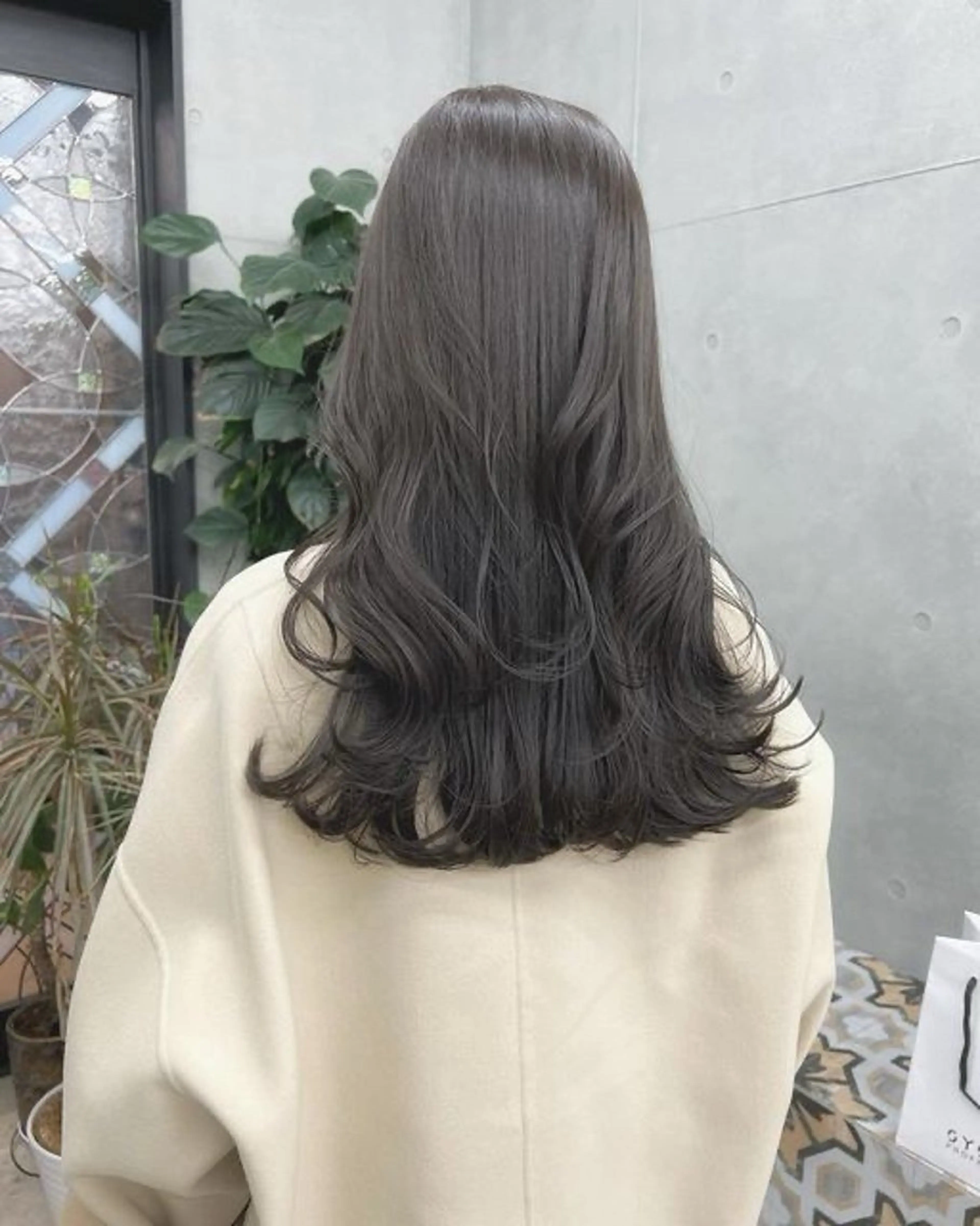 カラー Maison Takato Nakazono所属・竹山 季杏のヘアスタイル