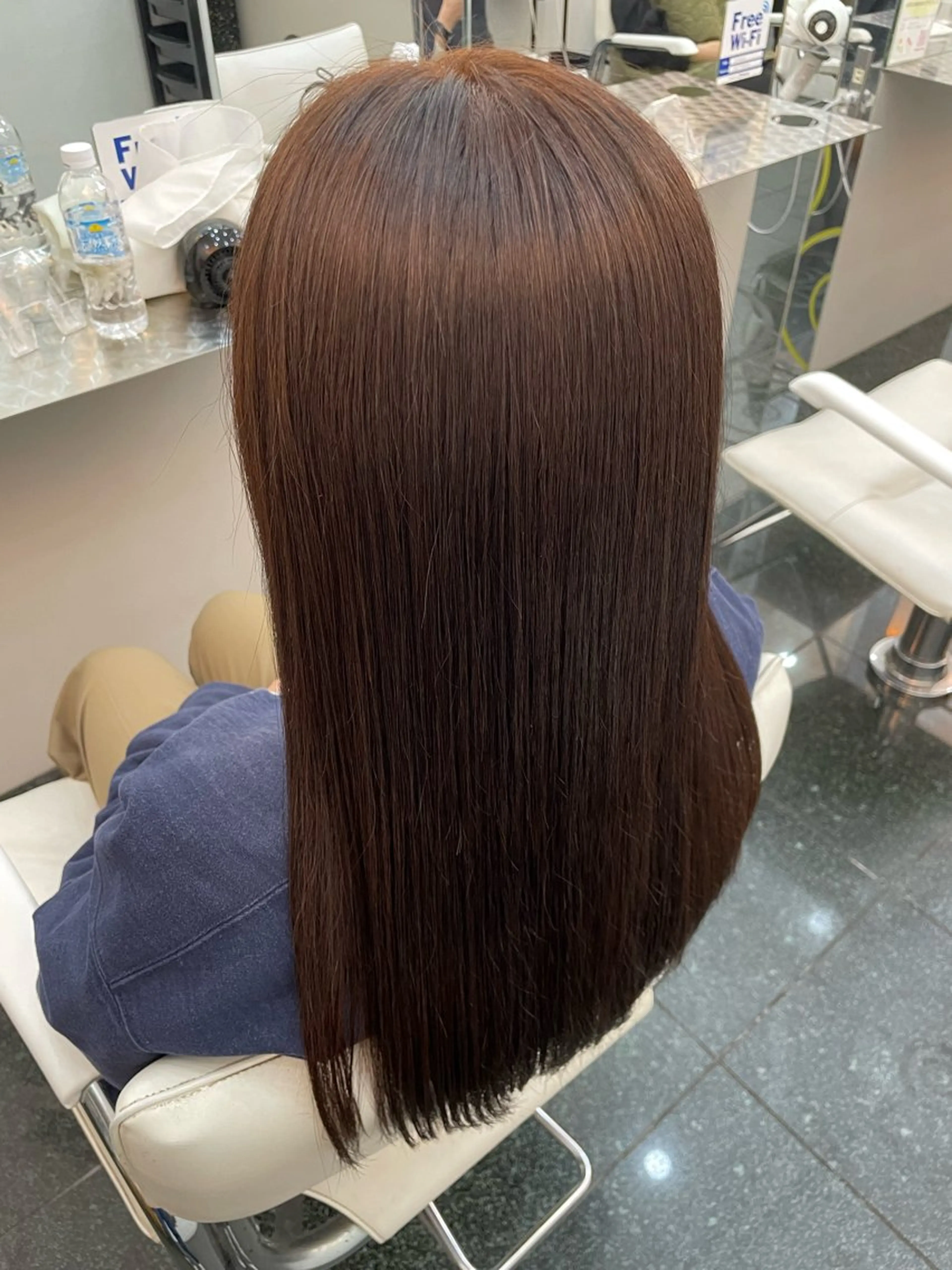 セミロング カット 縮毛矯正 艶髪韓国レイヤー 🇰🇷✨小清水✨のヘアスタイル