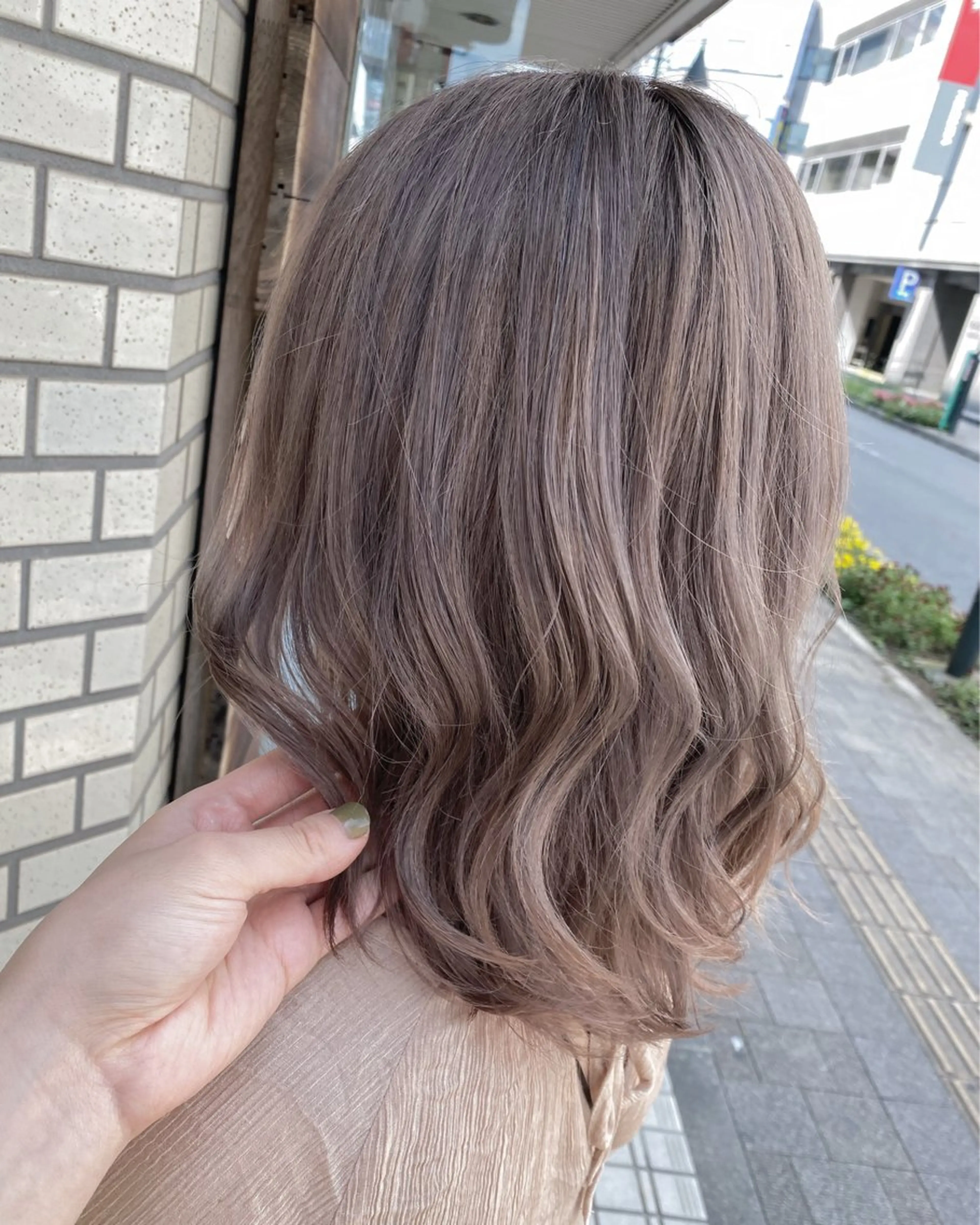 セミロング ヘアカラー 透明感イルミナカラー ／寒色/MOMOKAのヘアスタイル