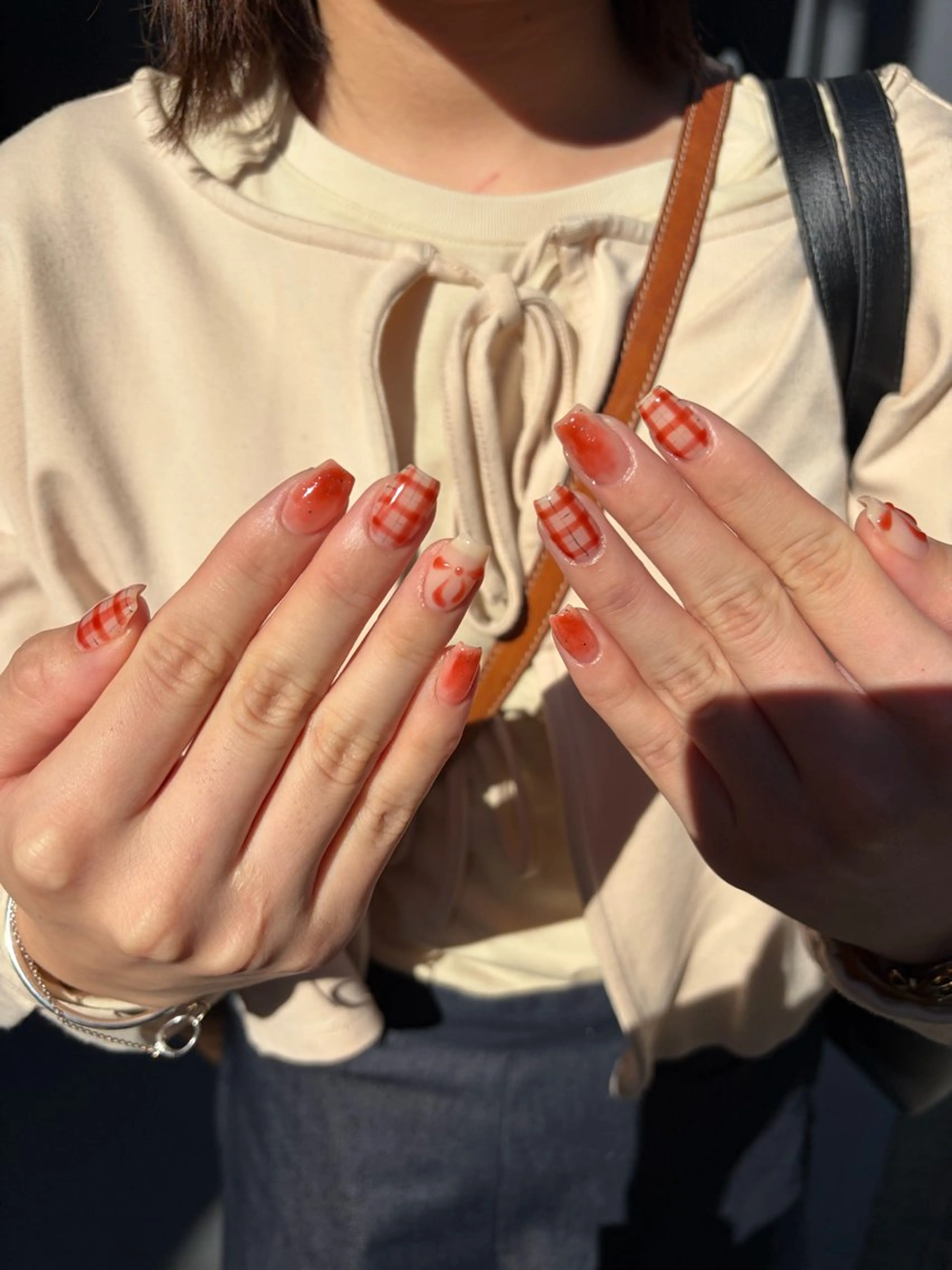 ネイル ハンドネイル IROHA Nail 矢掛萌子のネイルデザイン