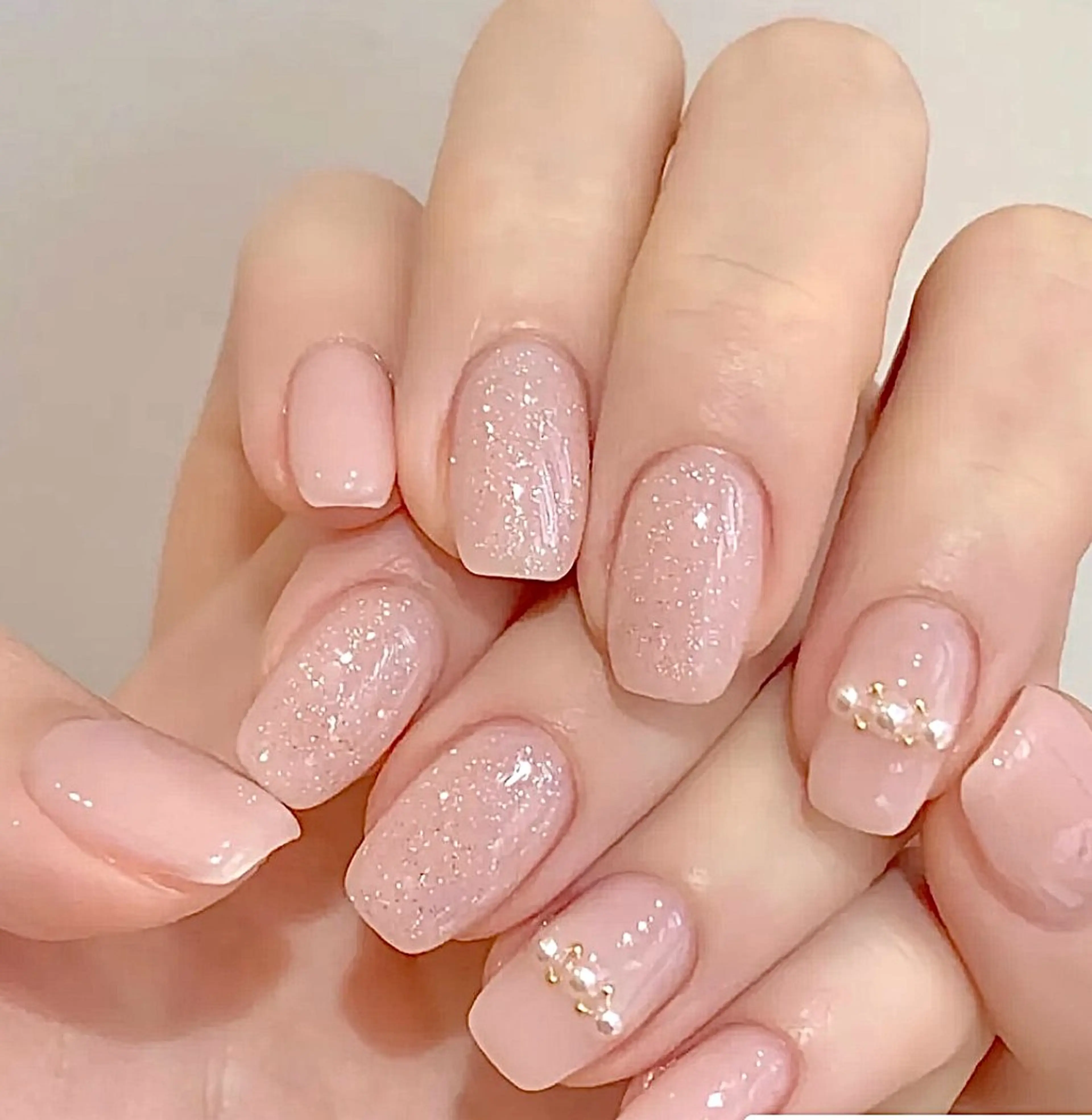 ネイル ハンドネイル ハンドケア モナ& あきのネイルデザイン