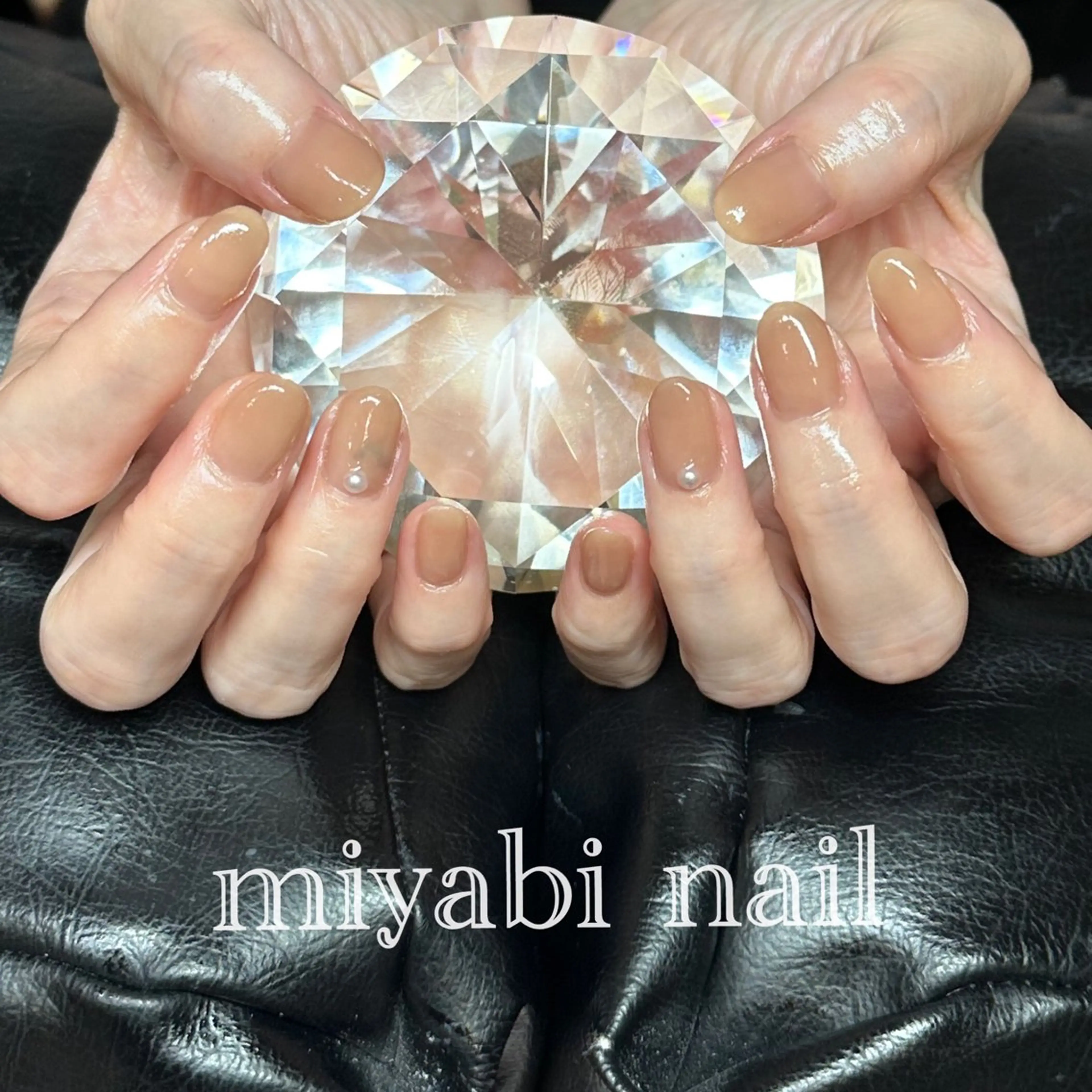 ネイル ブラウン 持ち込み オフィスネイル ハンドネイル miyabi nail 桂川駅近くのネイルデザイン