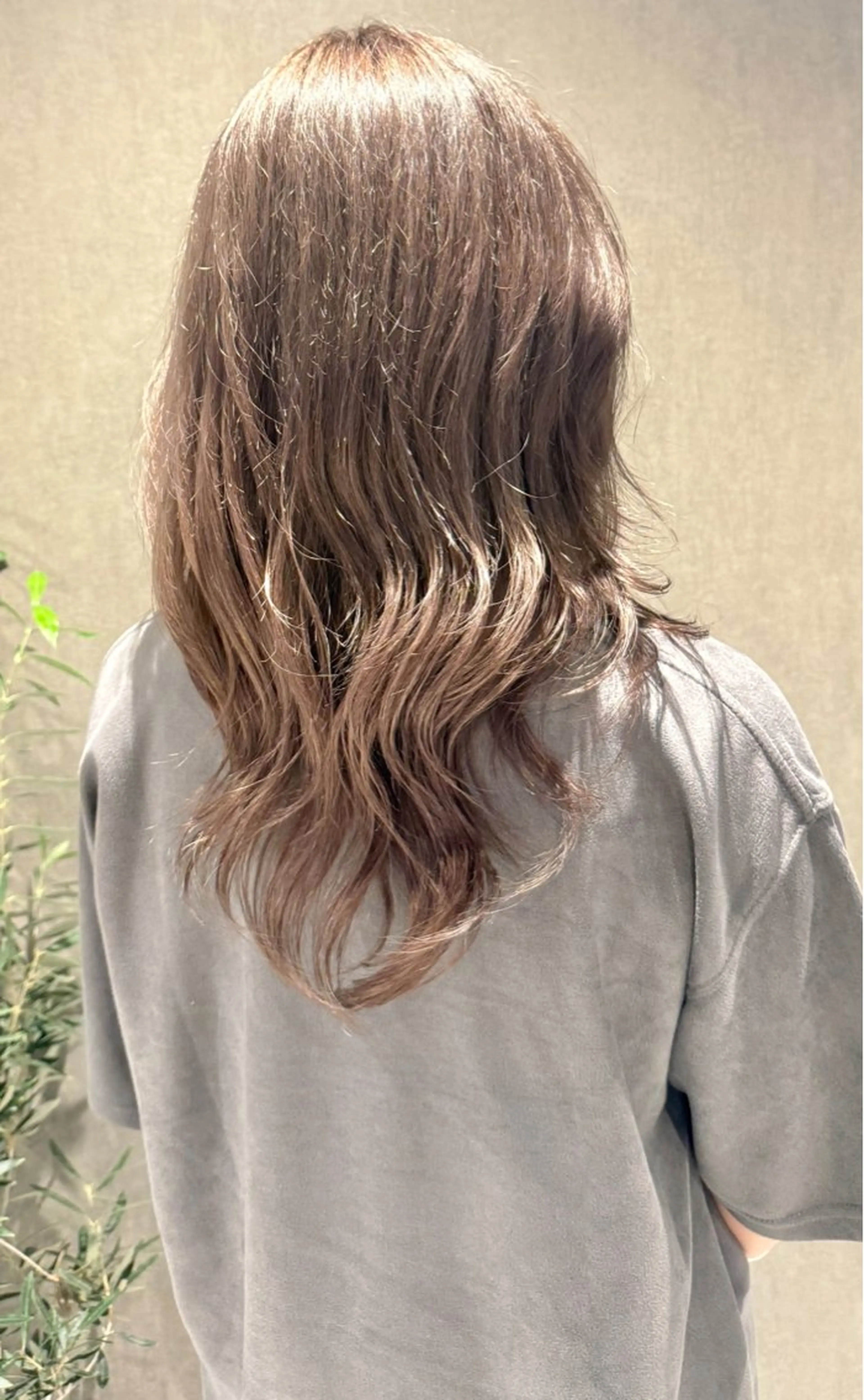 セミロング ヘアカラー 中国人美容師／透明感 縮毛矯正/ジャックのヘアスタイル