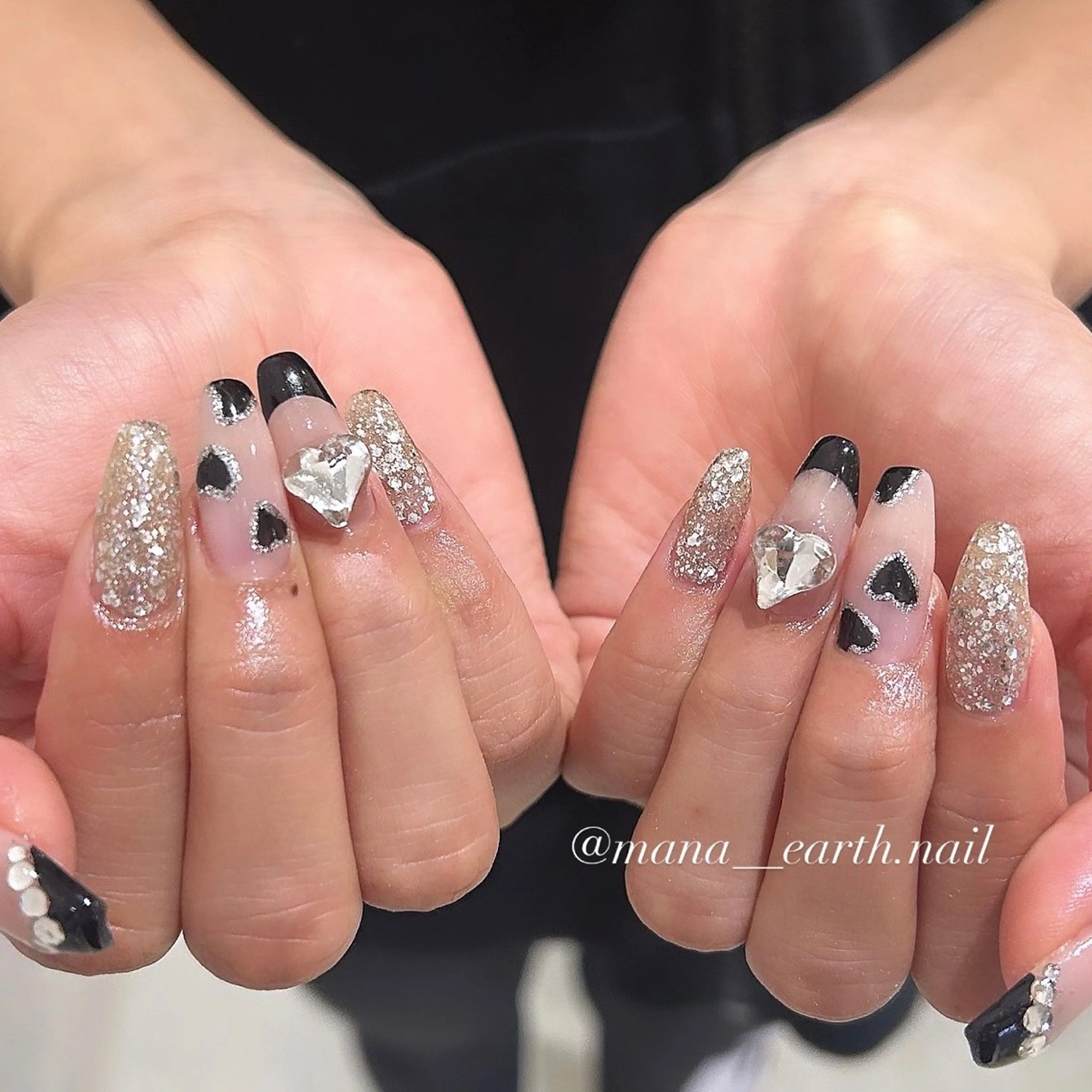 ネイル ハンドネイル 🤍Earth笛吹 𝑴𝒂𝒏𝒂🤍のネイルデザイン