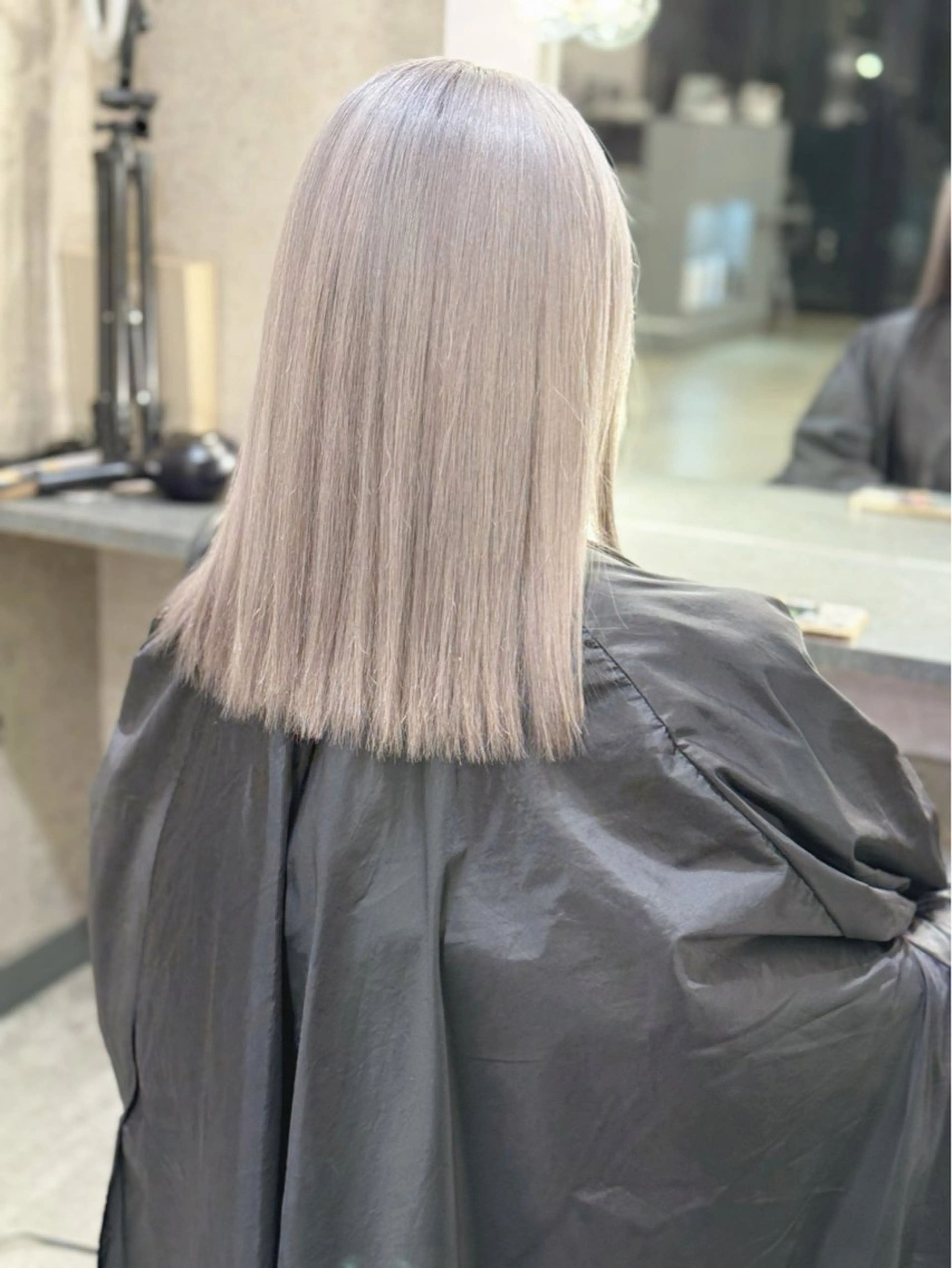 ミディアム ヘアカラー トリートメント Noe心斎橋所属・Noe心斎橋 堀田 朋宏のヘアスタイル