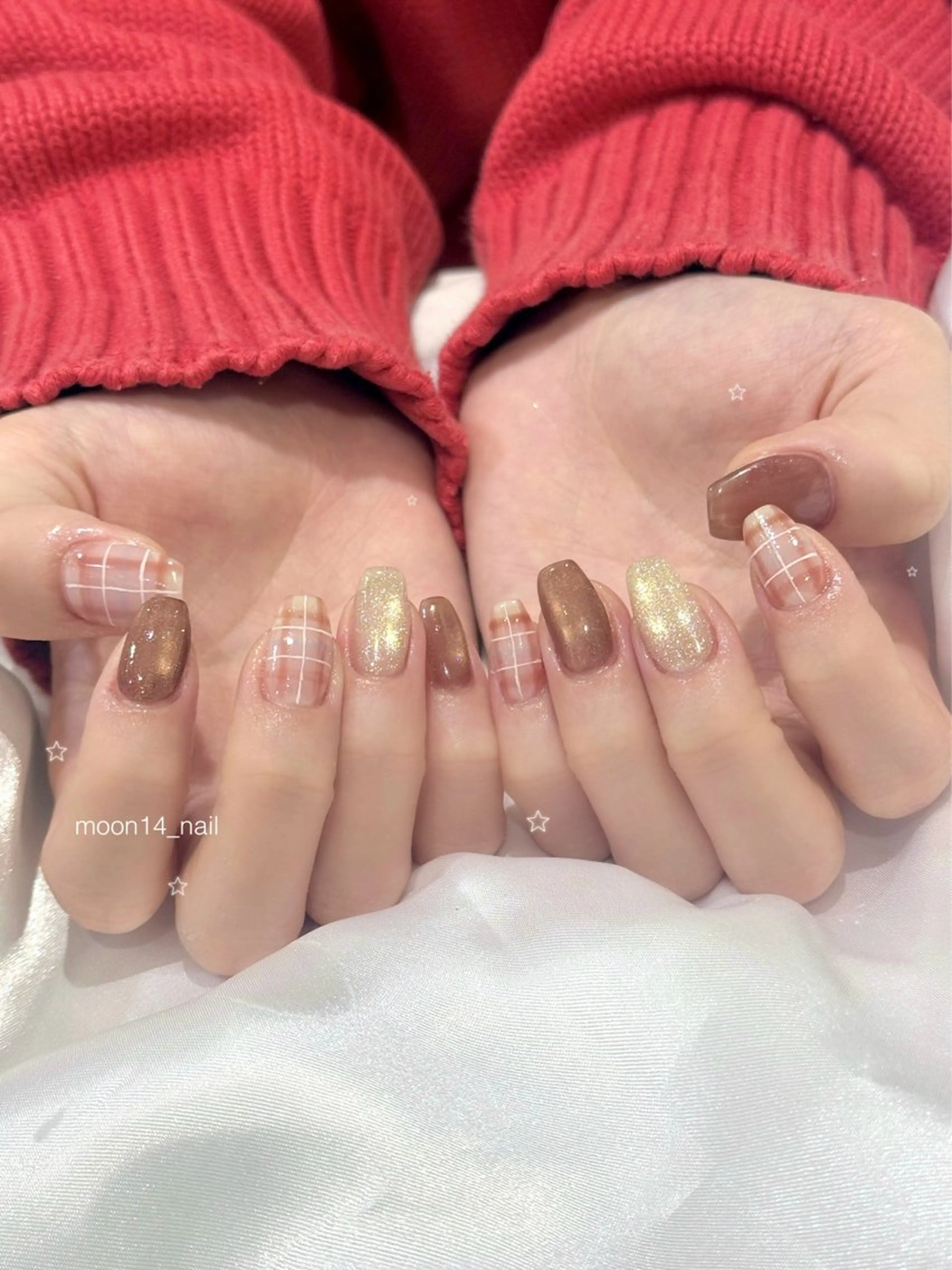 ネイル ブラウン ジェルネイル マグネットネイル パラジェル 冬ネイル natsuki 💫のネイルデザイン