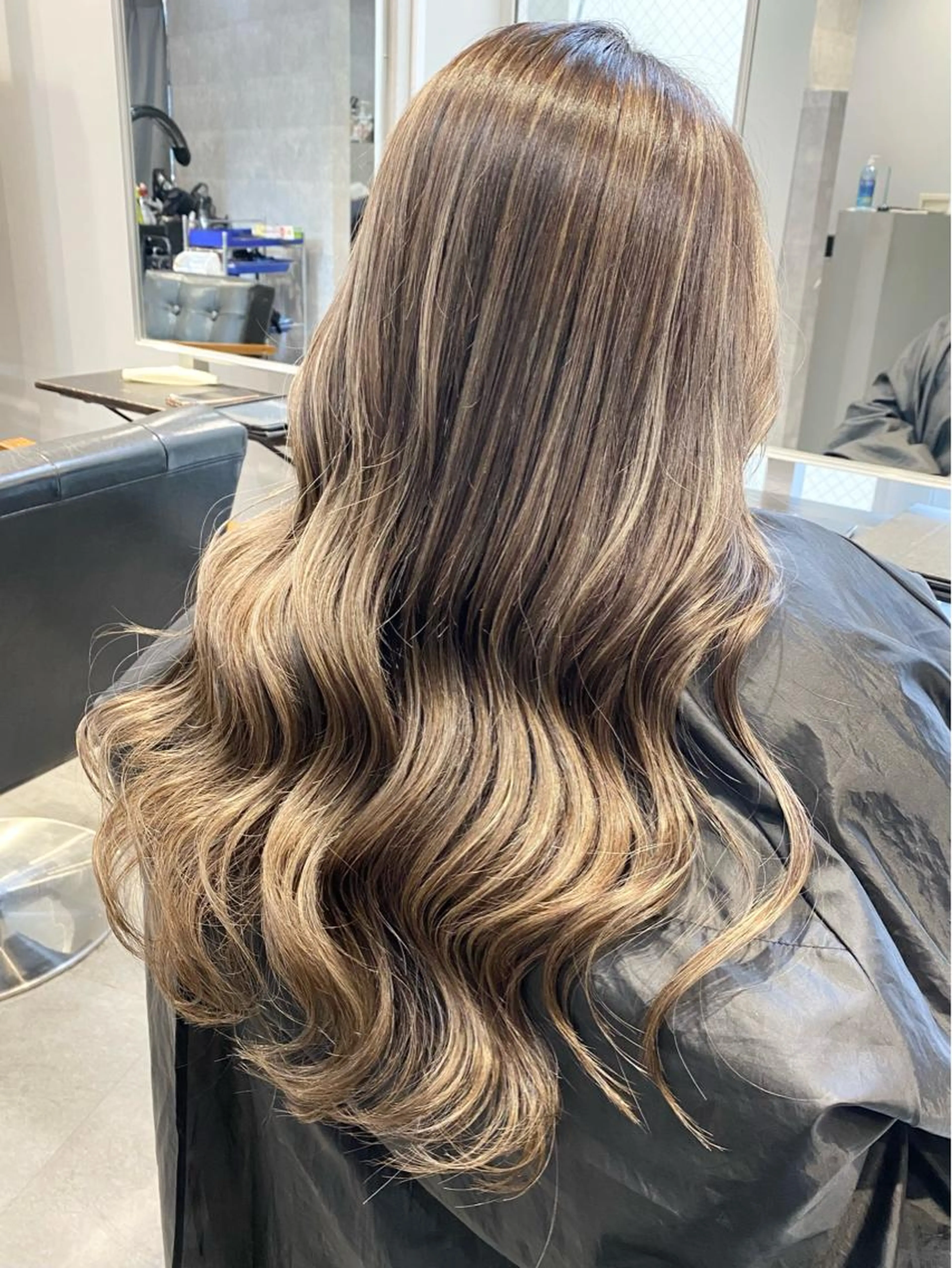 カット+イルミナorアディクシーカラー+潤艶トリートメントの写真