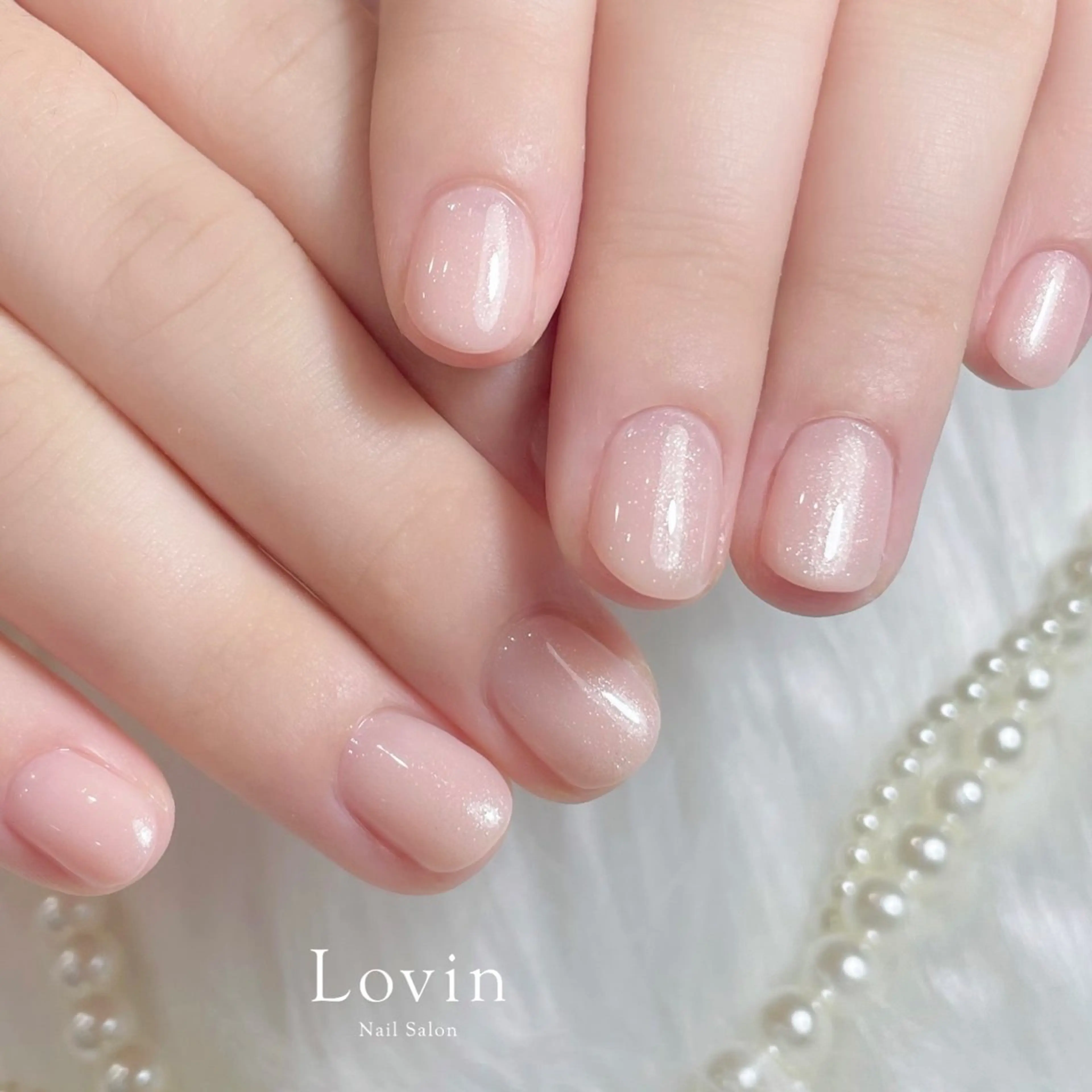 ネイル ジェルネイル ラメ(グリッター) オフィスネイル パラジェル パラジェルプレミアムサロン nail care &spa Lovin［ラヴィン］所属・Azegami Minaのネイルデザイン