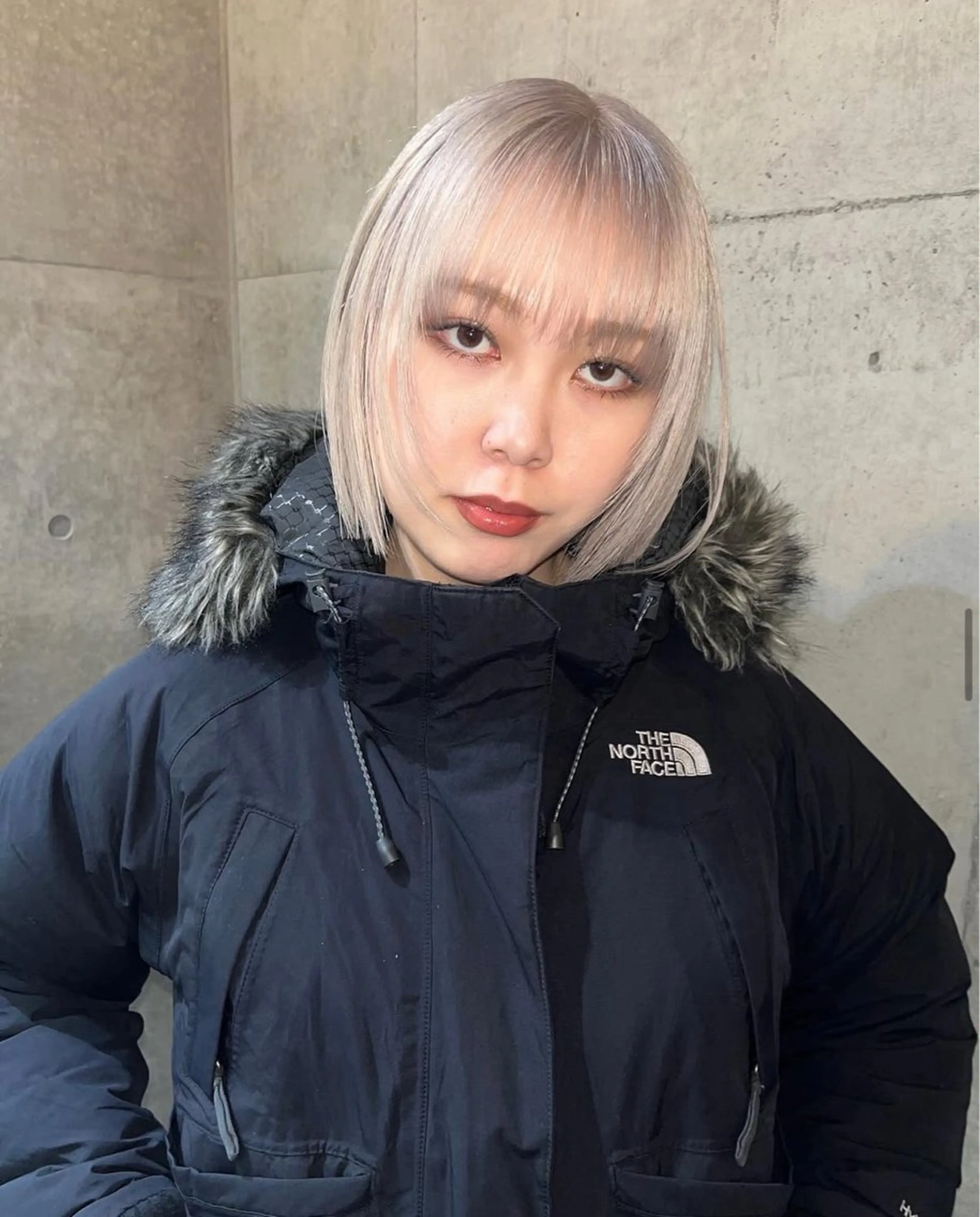 ミディアム カット ヘアカラー レイヤーカット\ウル フ　chinatsuのヘアスタイル