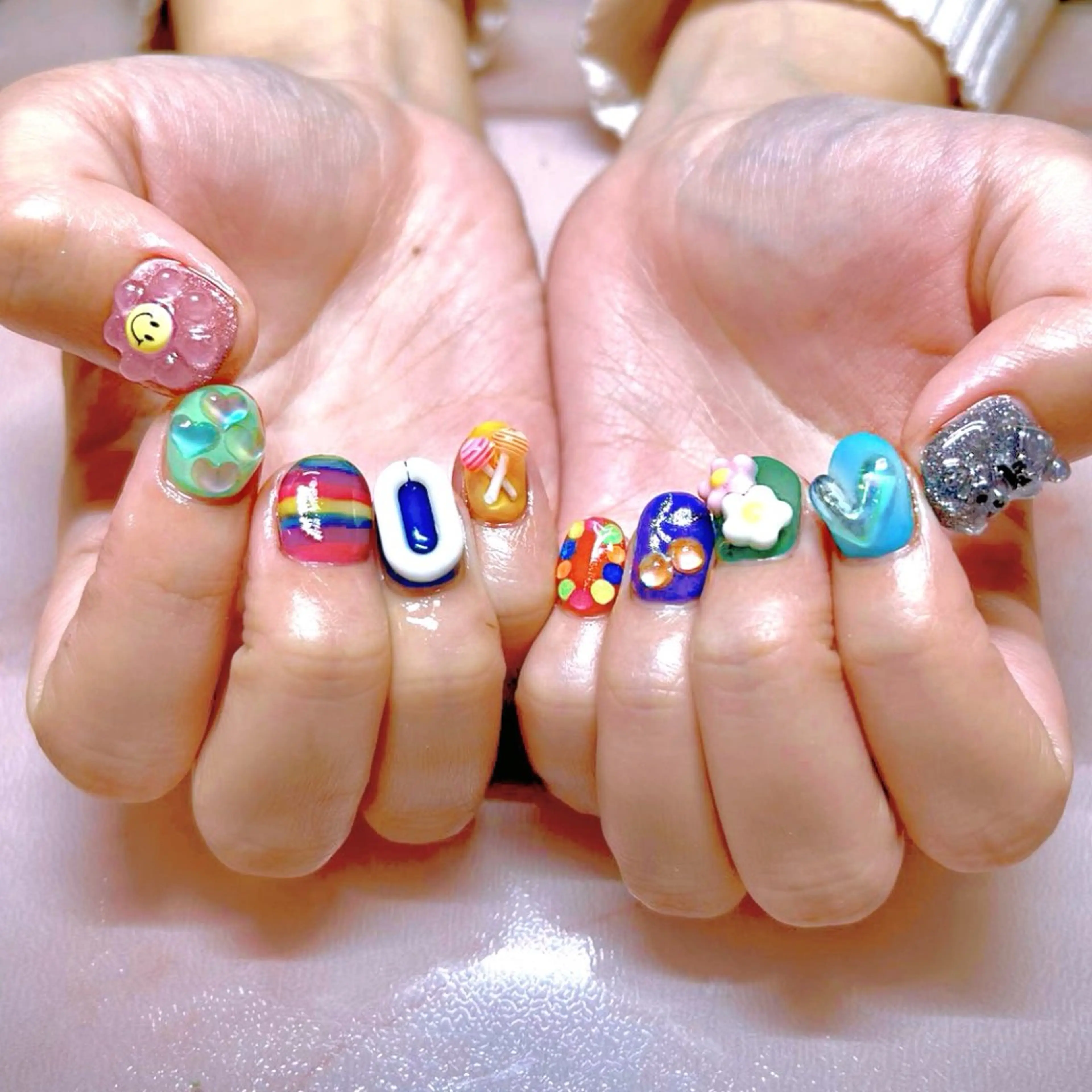 ネイル chiara  長さ出し/パラジェルのネイルデザイン