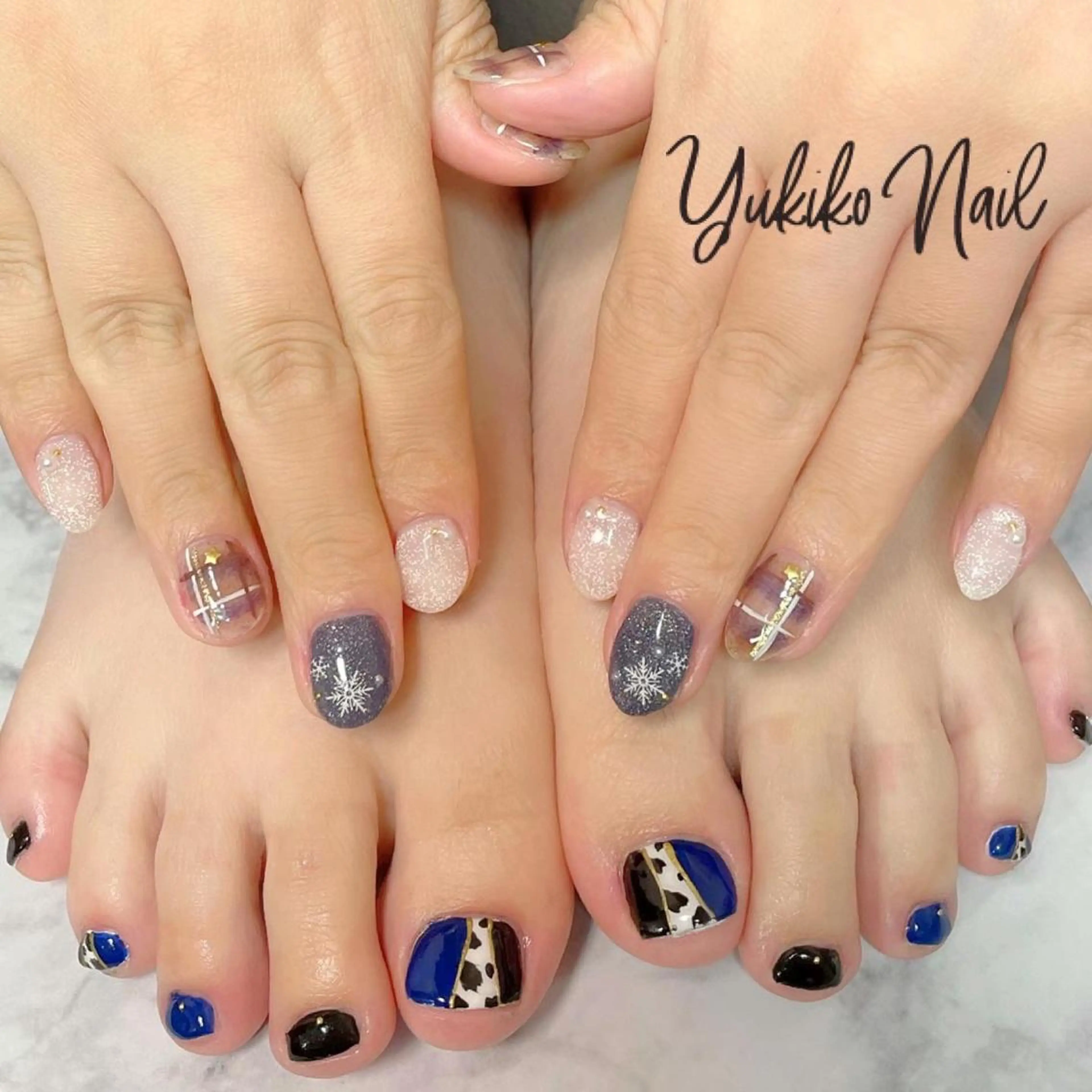 ネイル フットネイル ネイビー ユキコ ネイルのネイルデザイン