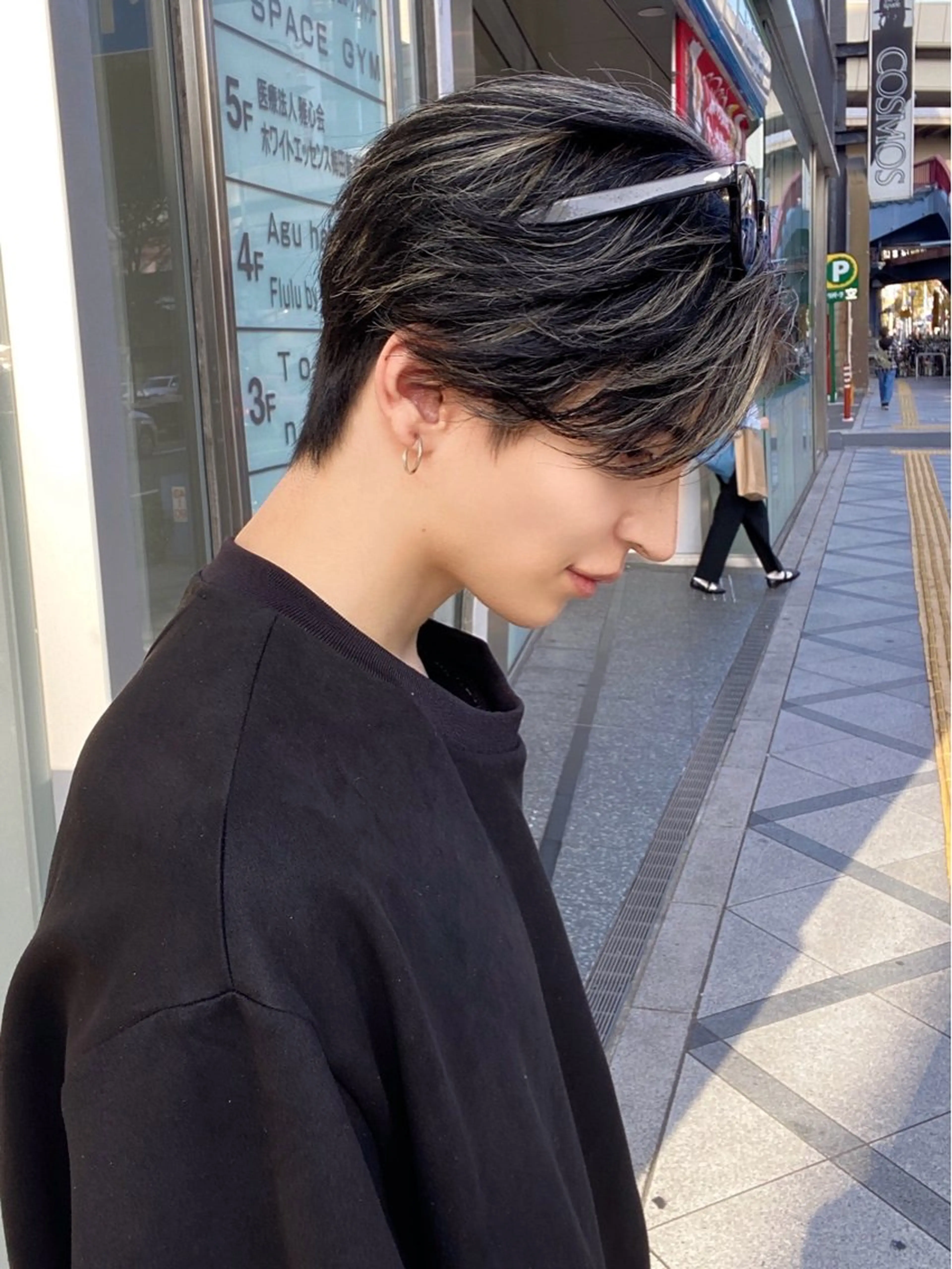 ミディアム カラー メンズ メンズハイトーン ハイトーンカラー カット ヘアカラー ミルボンAujua認定サロン Ria  OSAKA 梅田所属・メンズ特化 Ryuのヘアスタイル