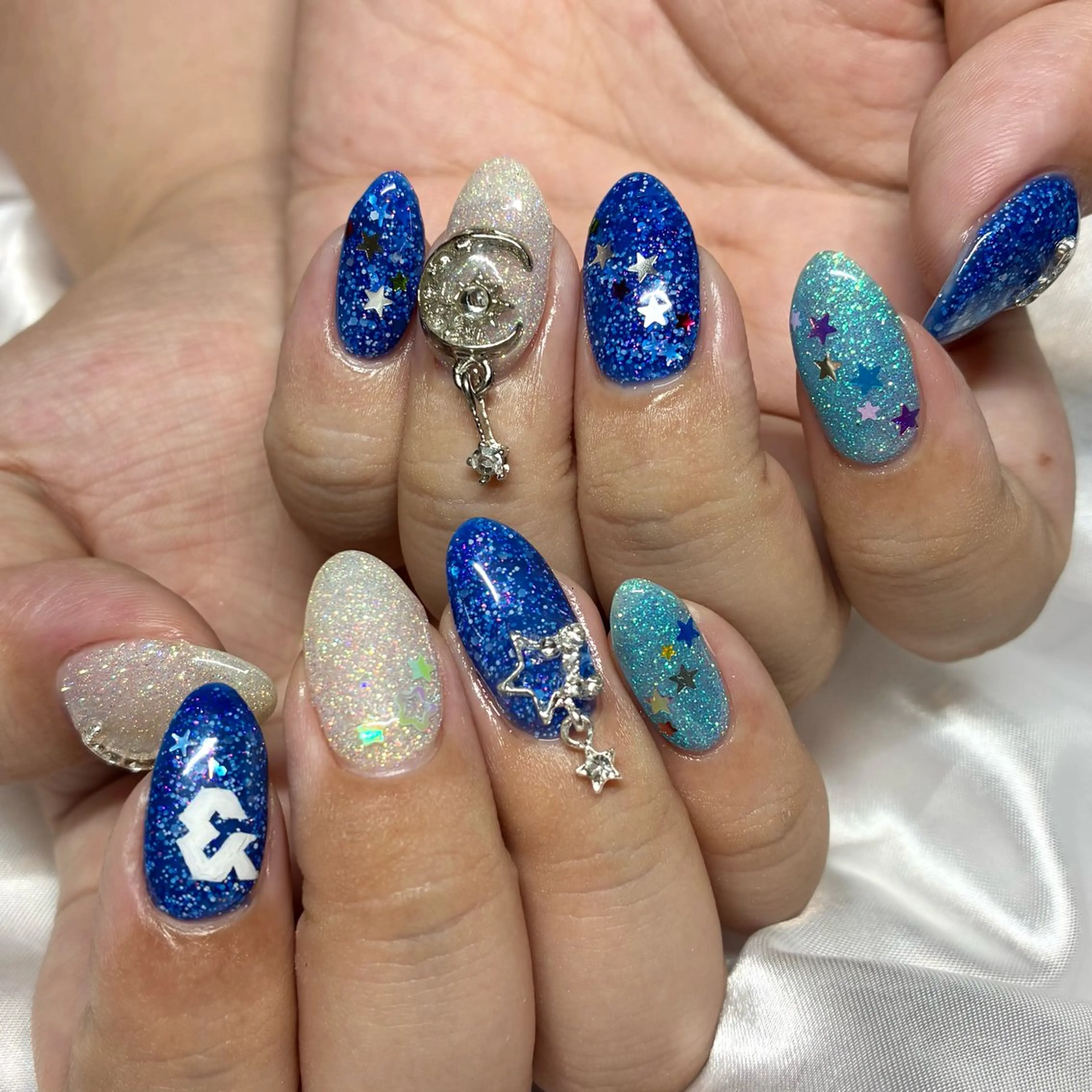 ネイル 持ち込み ハンドネイル Nail ヌシん家 AKANEのネイルデザイン