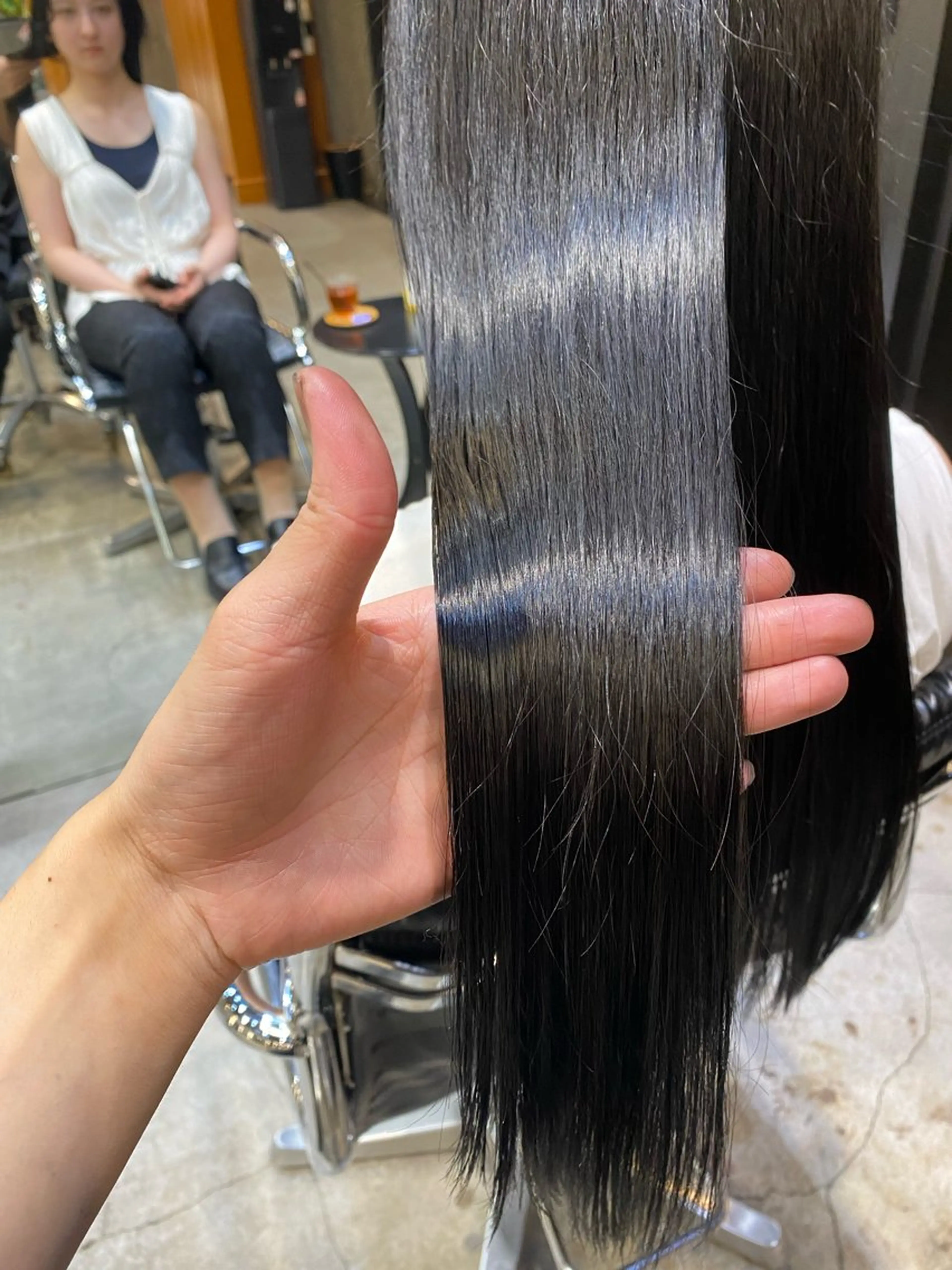 カラー 透明感カラー ダークグレー ダークグレージュ グレージュ カット ヘアカラー トリートメント Ms.CHARM所属・透明感カラー🌿 グレージュ🐺陽介のヘアスタイル