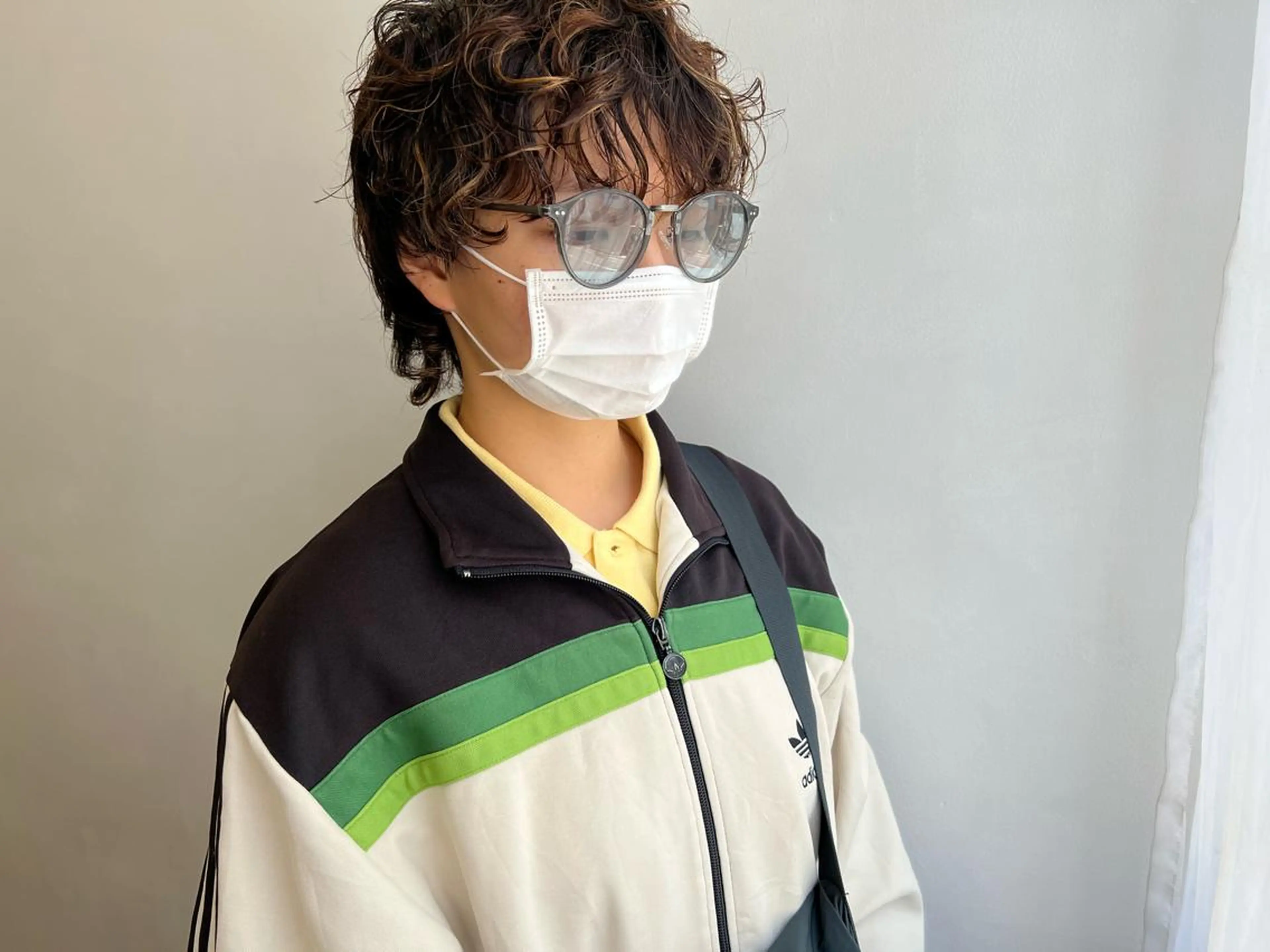 ショート パーマ タカハシ ハヤトのヘアスタイル