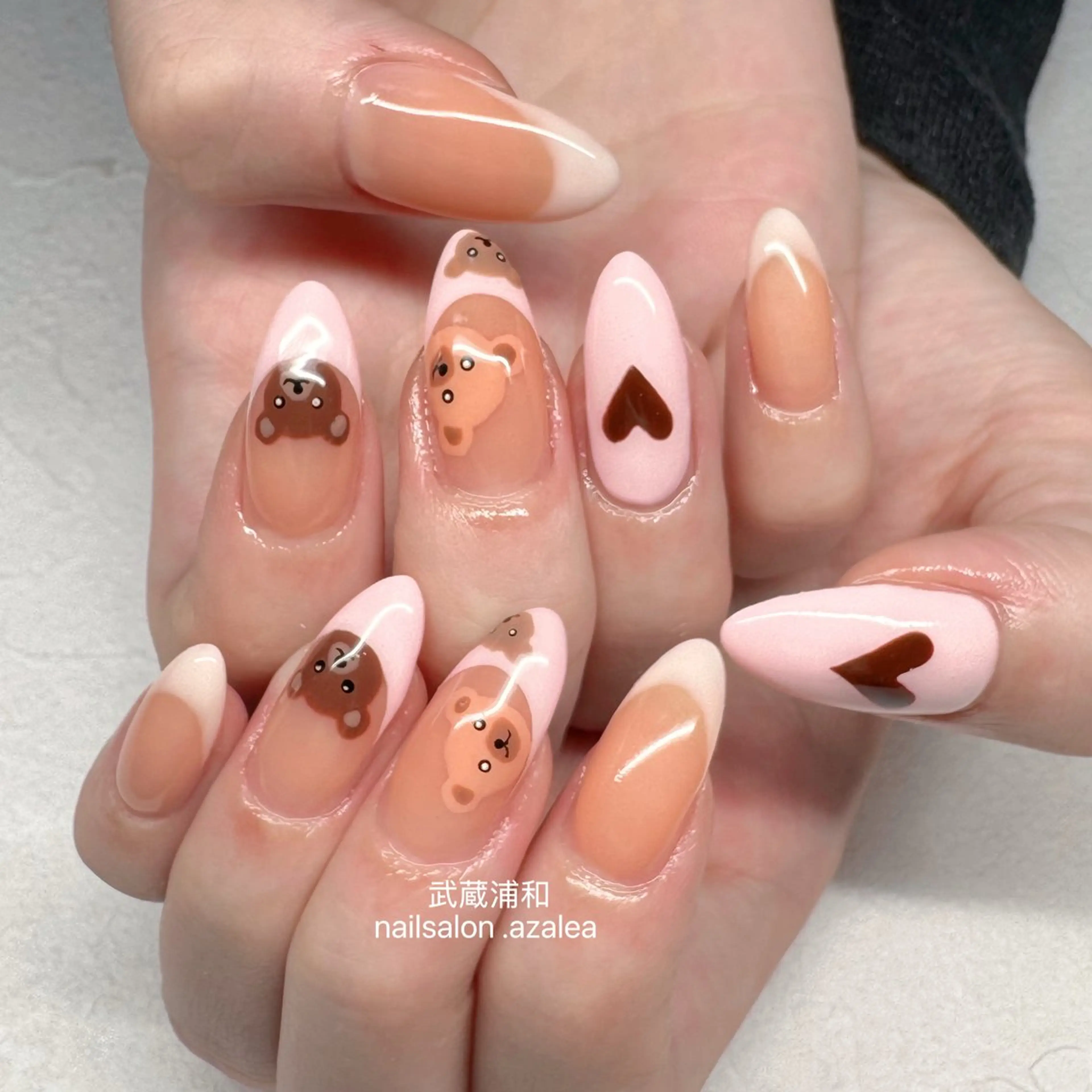 ネイル ハンドネイル R inのネイルデザイン