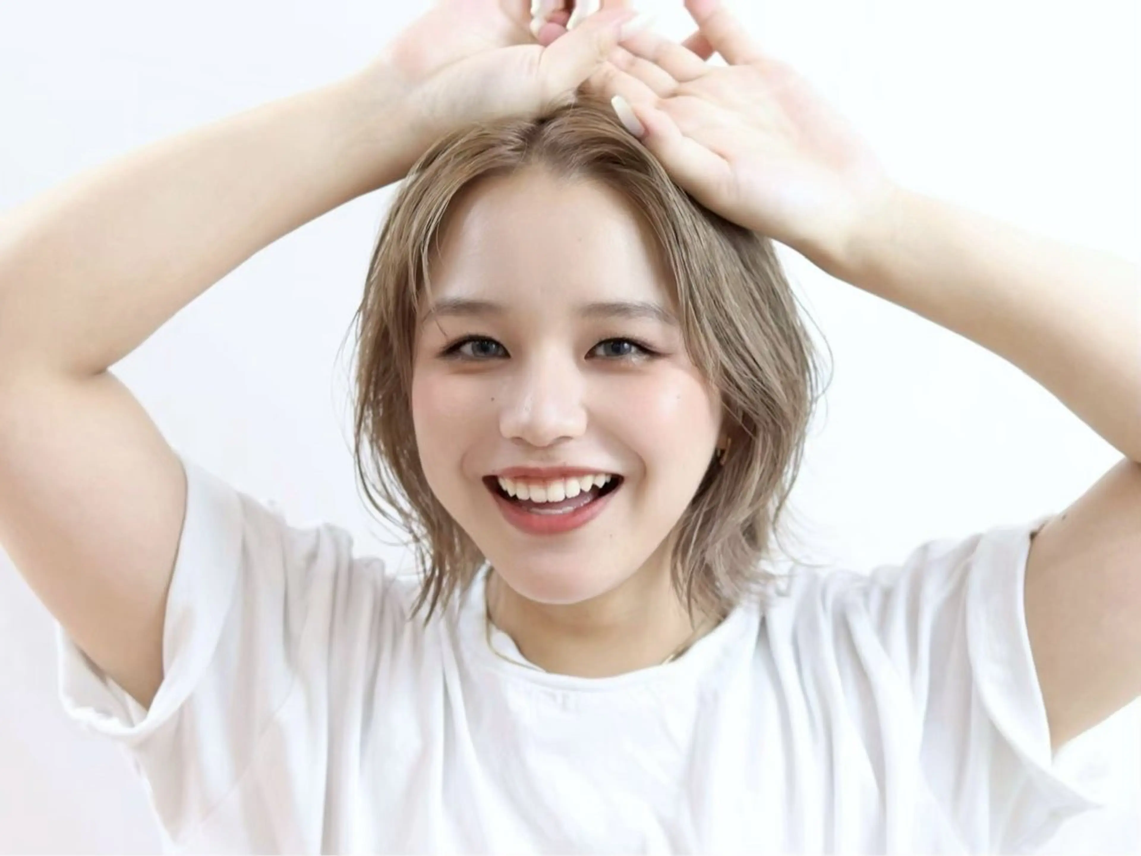 カラー 縮毛矯正 大野 愛代莉のヘアスタイル