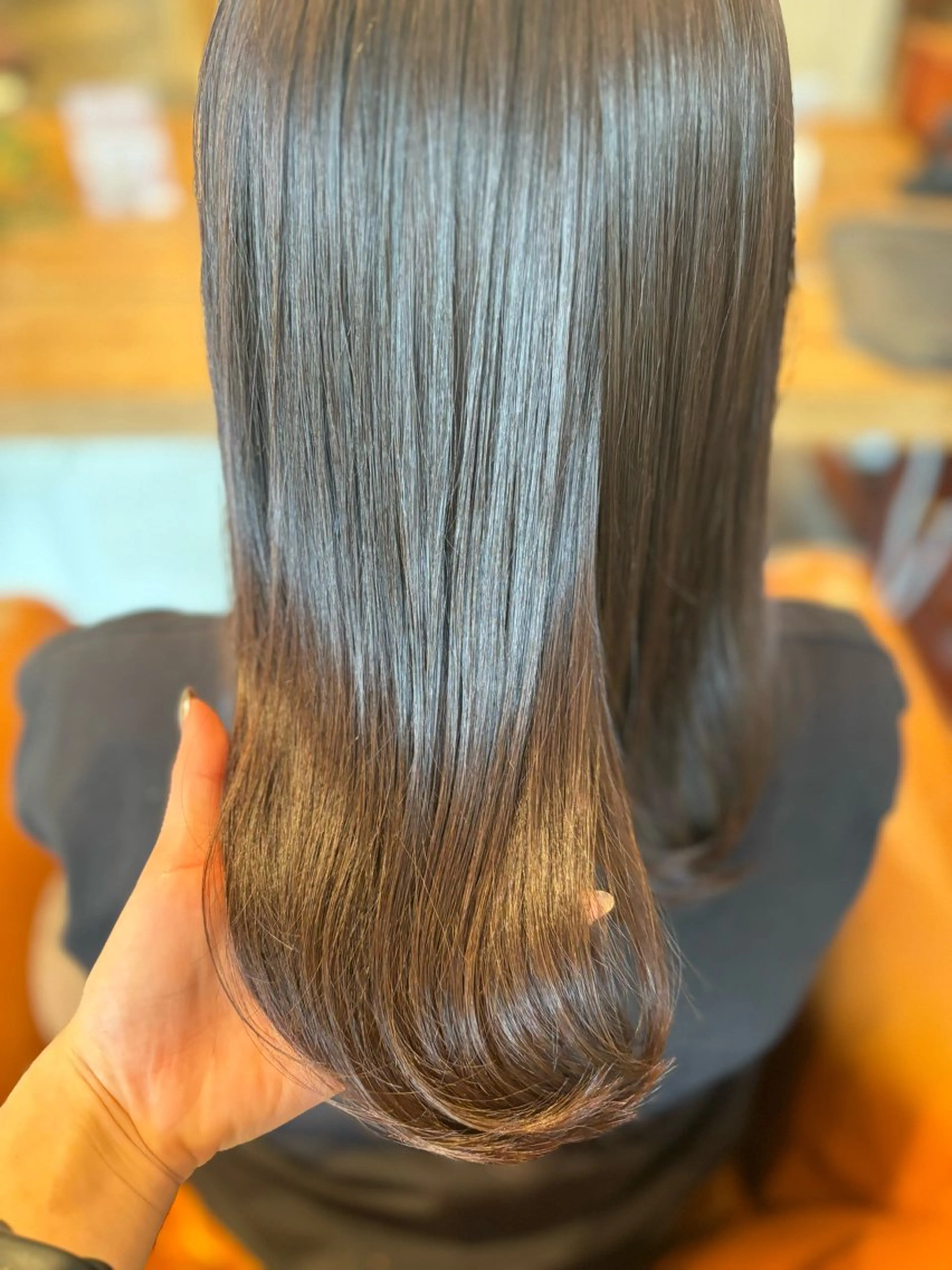 セミロング カラー ベージュカラー 透明感カラー 髪質改善カラー ブラウン🤎YUMEのヘアスタイル