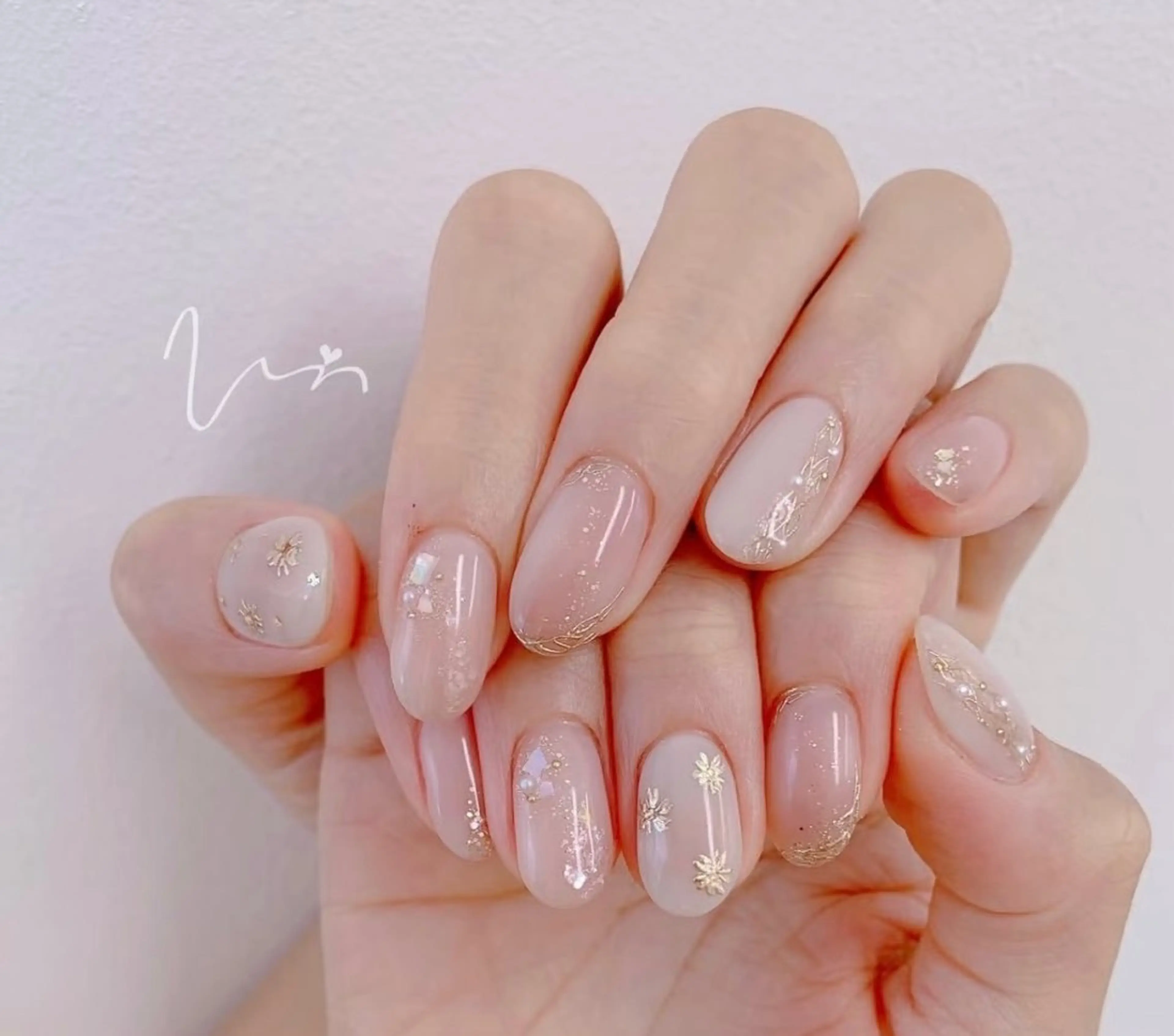 ネイル 高木 維麗絲のネイルデザイン