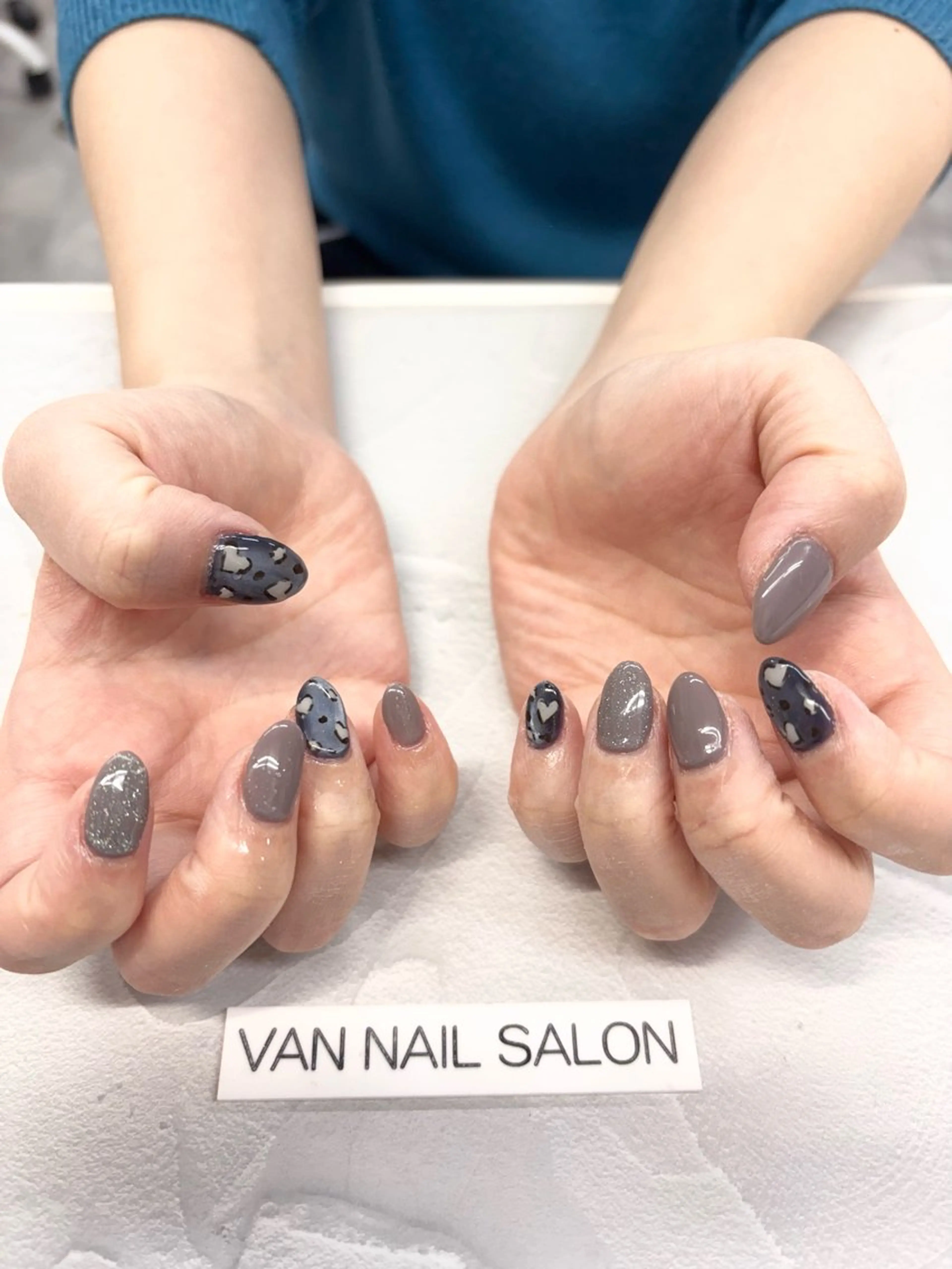 ネイル VANNAILSALON 海老名店所属・VANNAIL 海老名店のネイルデザイン
