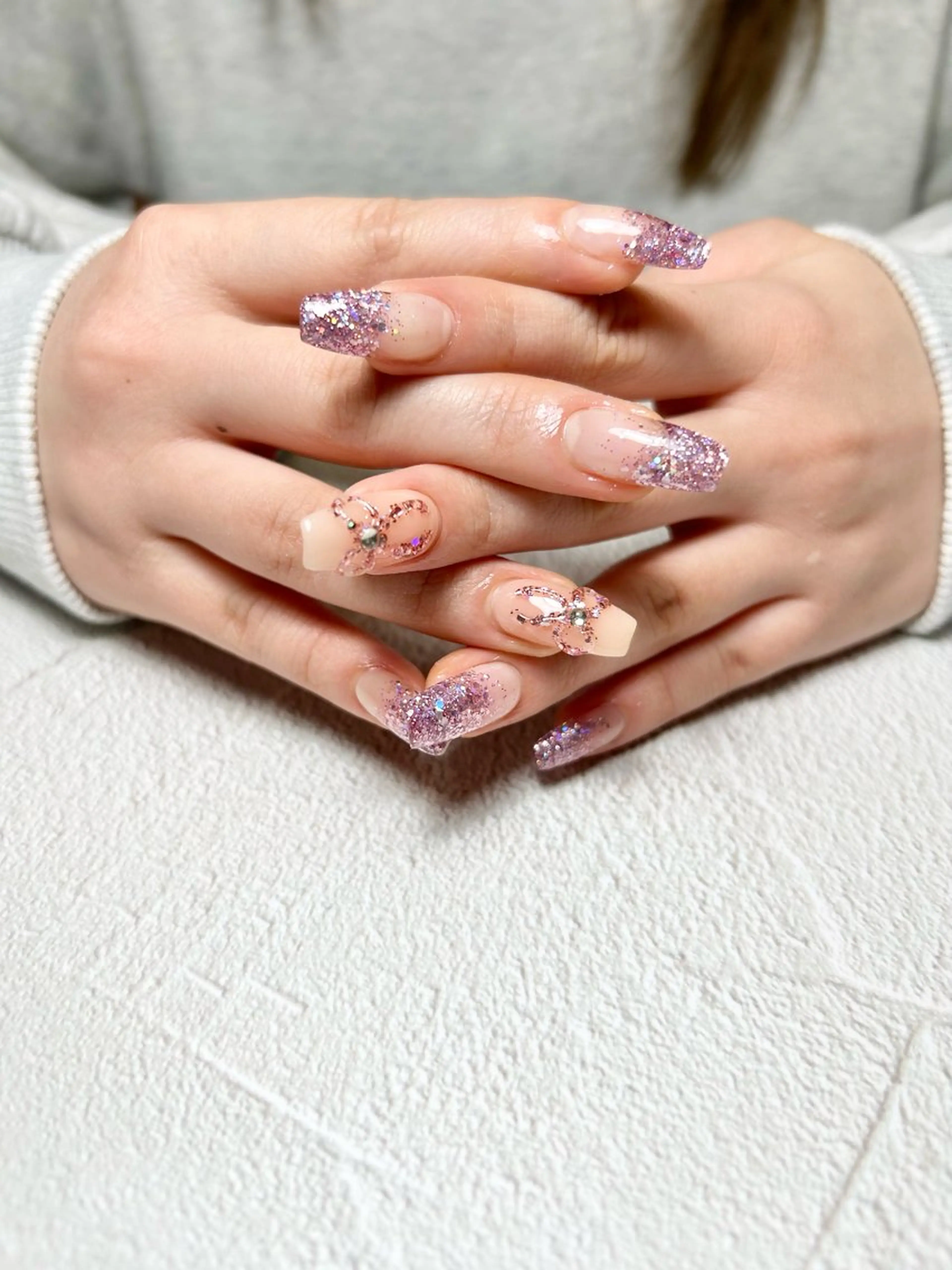 ネイル 濱嶋 結菜のネイルデザイン