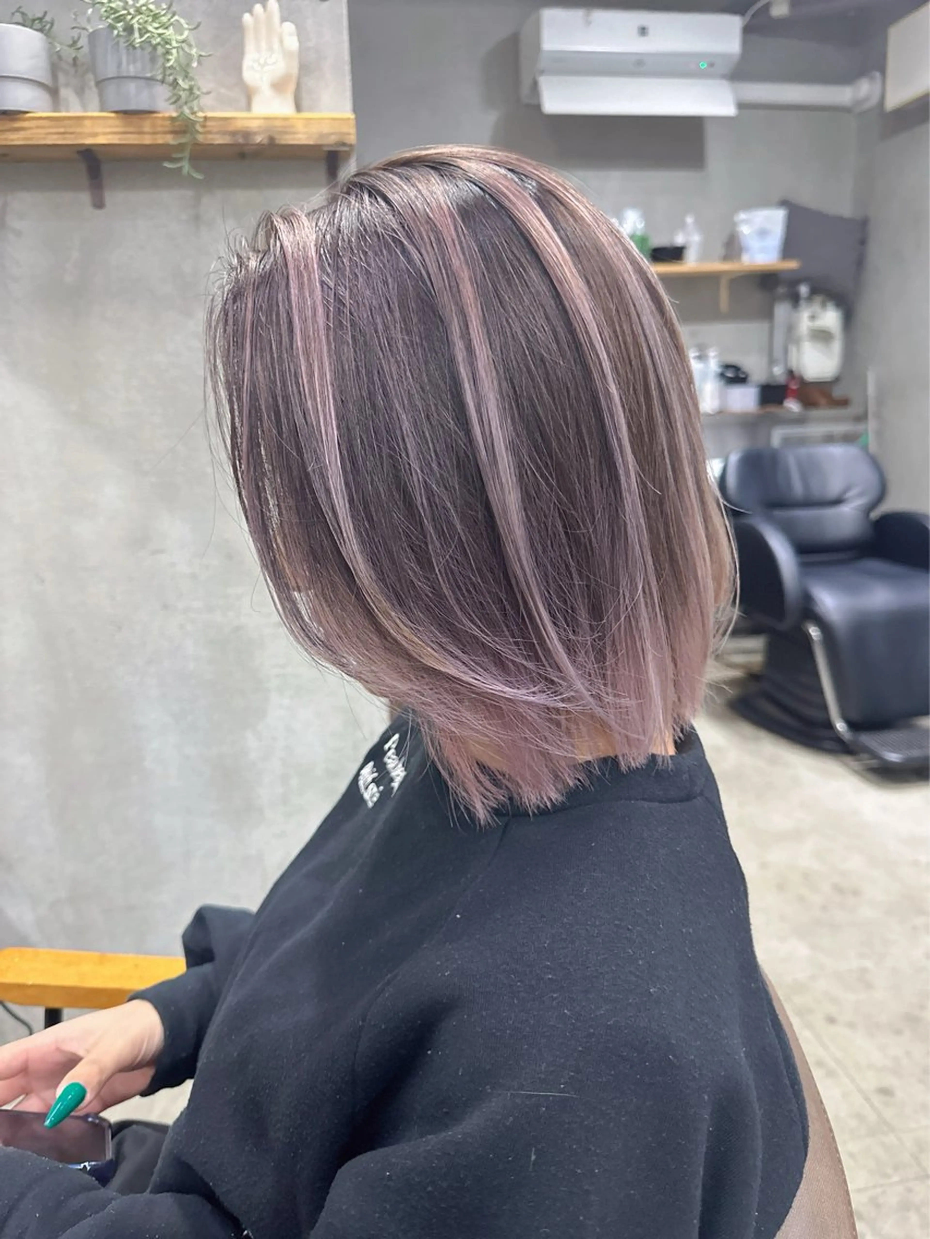 ショート 外国人風カラー ハイライト レイヤーカット カット ヘアカラー トリートメント AiM エイム　韓国レイヤーのヘアスタイル