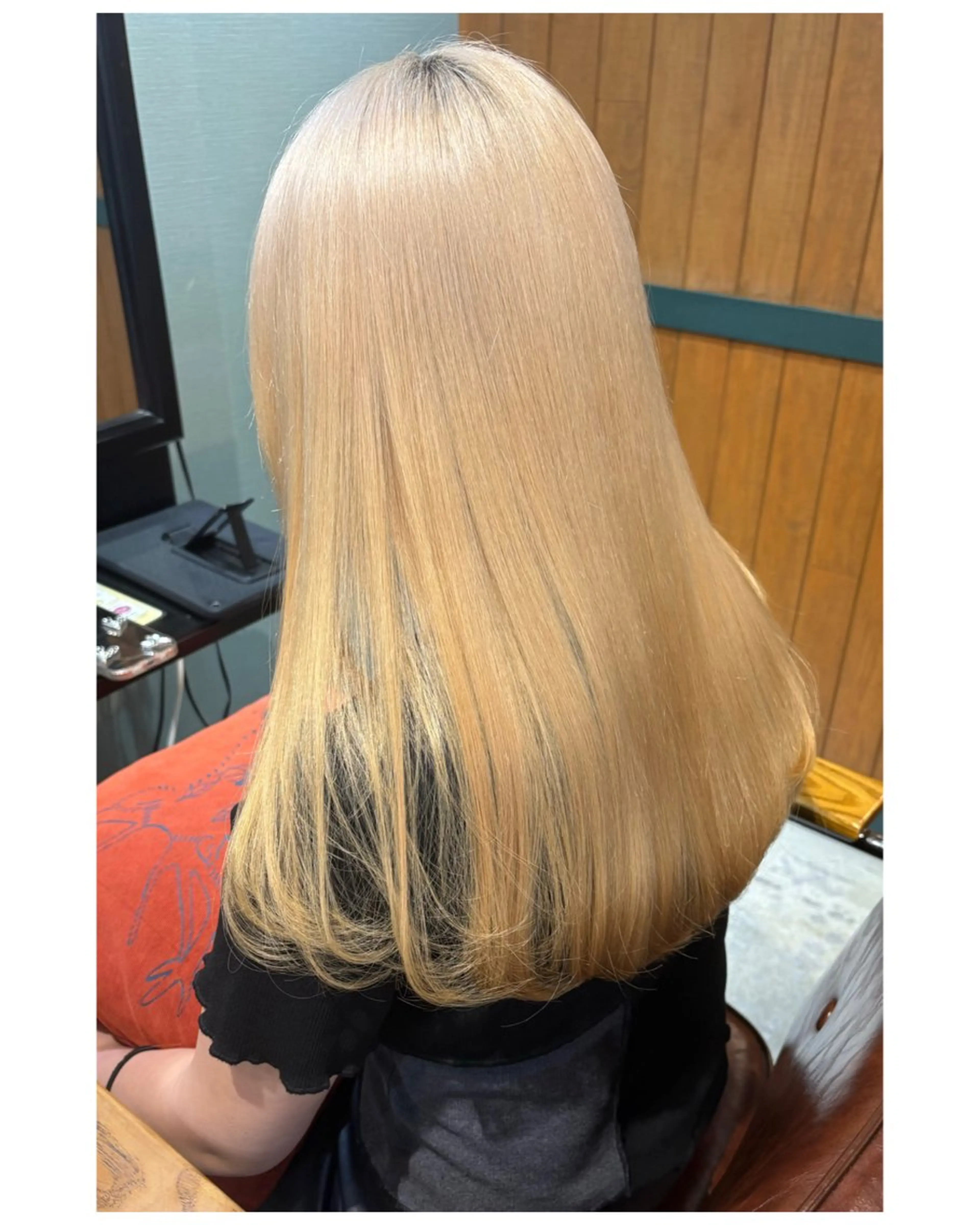 ロング くびれヘア 顔周りカット レイヤーカット 艶×透明感カラー♡ カットモデル募集中のヘアスタイル