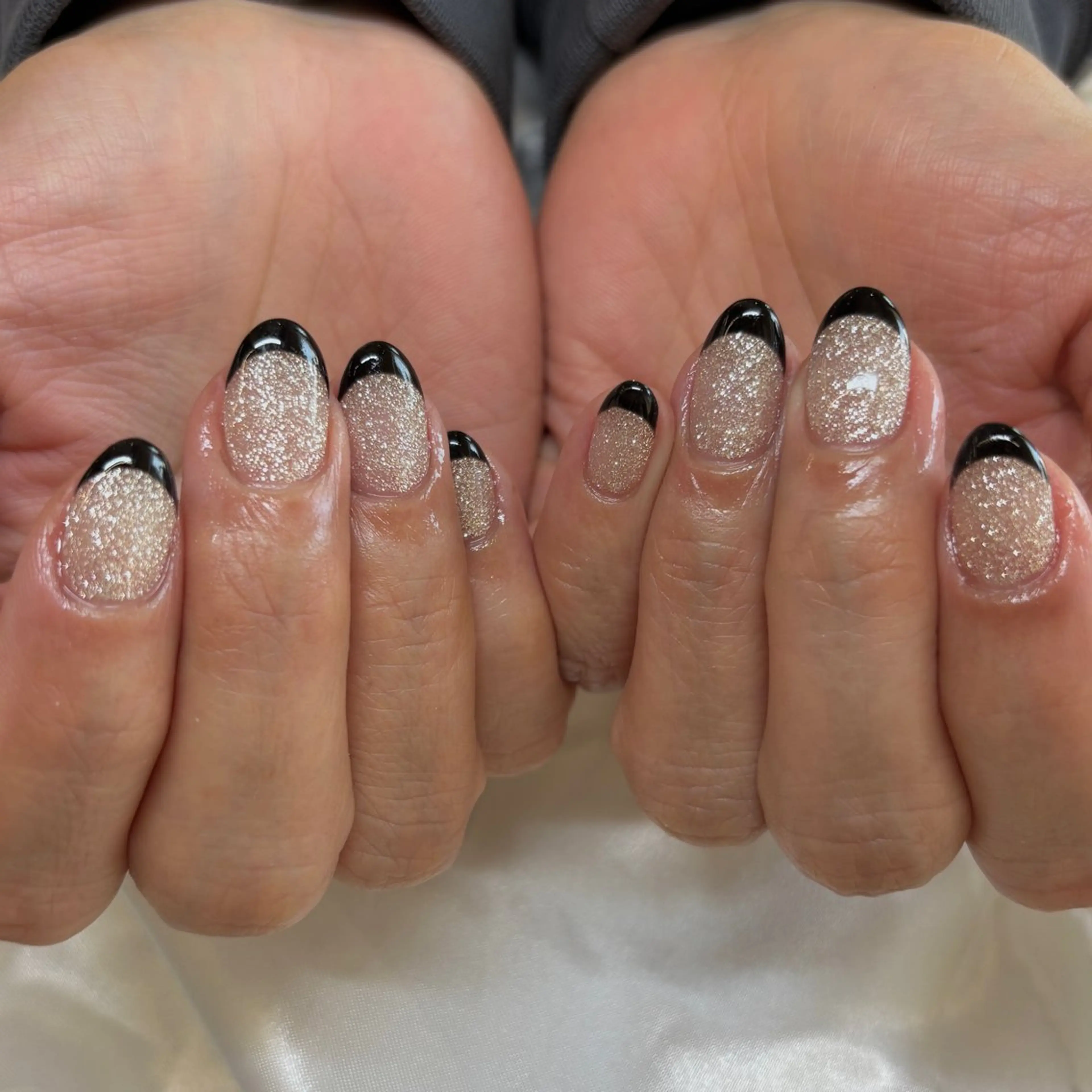 ネイル ハンドネイル YURIN 𓈒ㅤׂ 𝜗𝜚のネイルデザイン