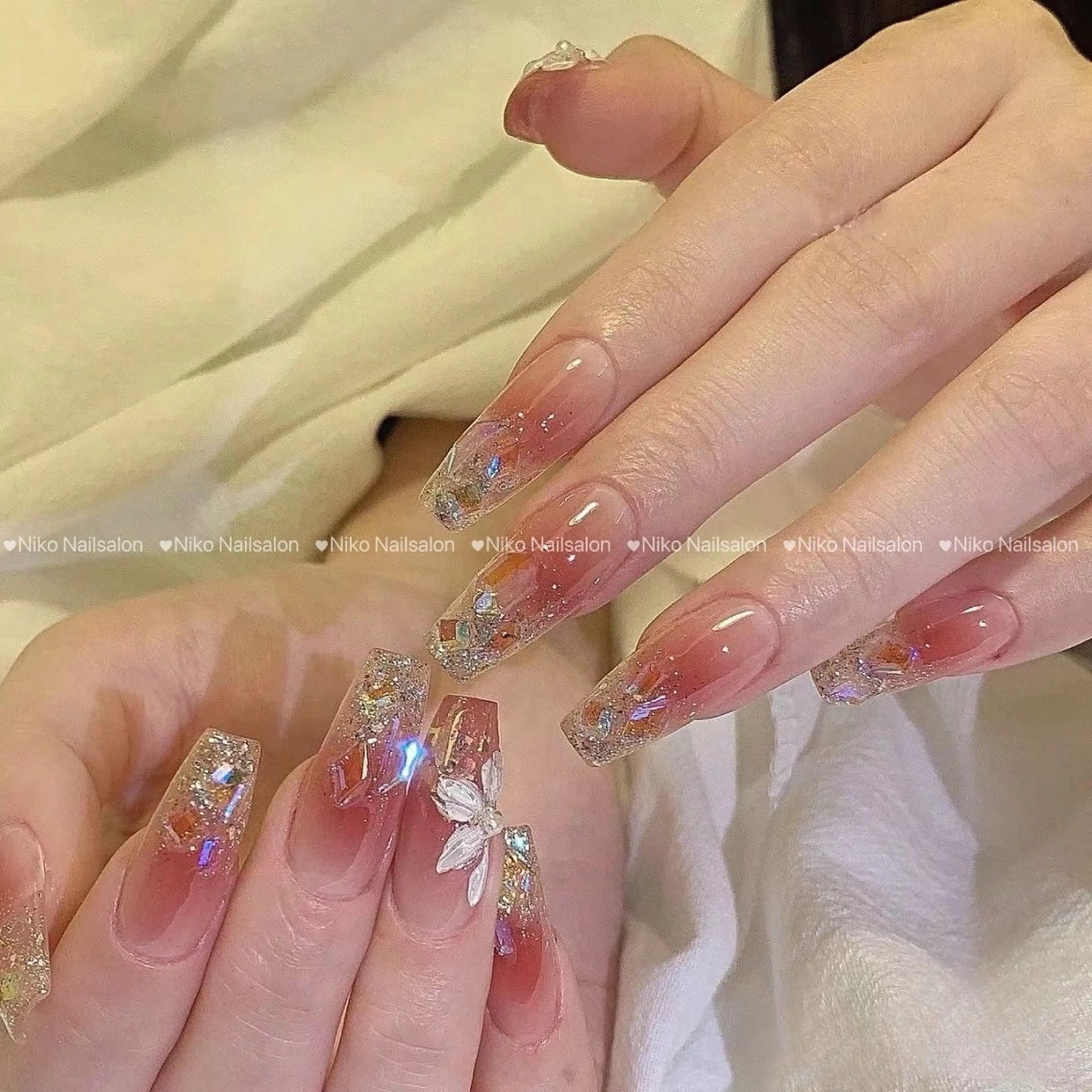 ネイル チークネイル 長さ出し フットネイル フレンチネイル ジェルネイル Niko Nail salon 銀座本店のネイルデザイン