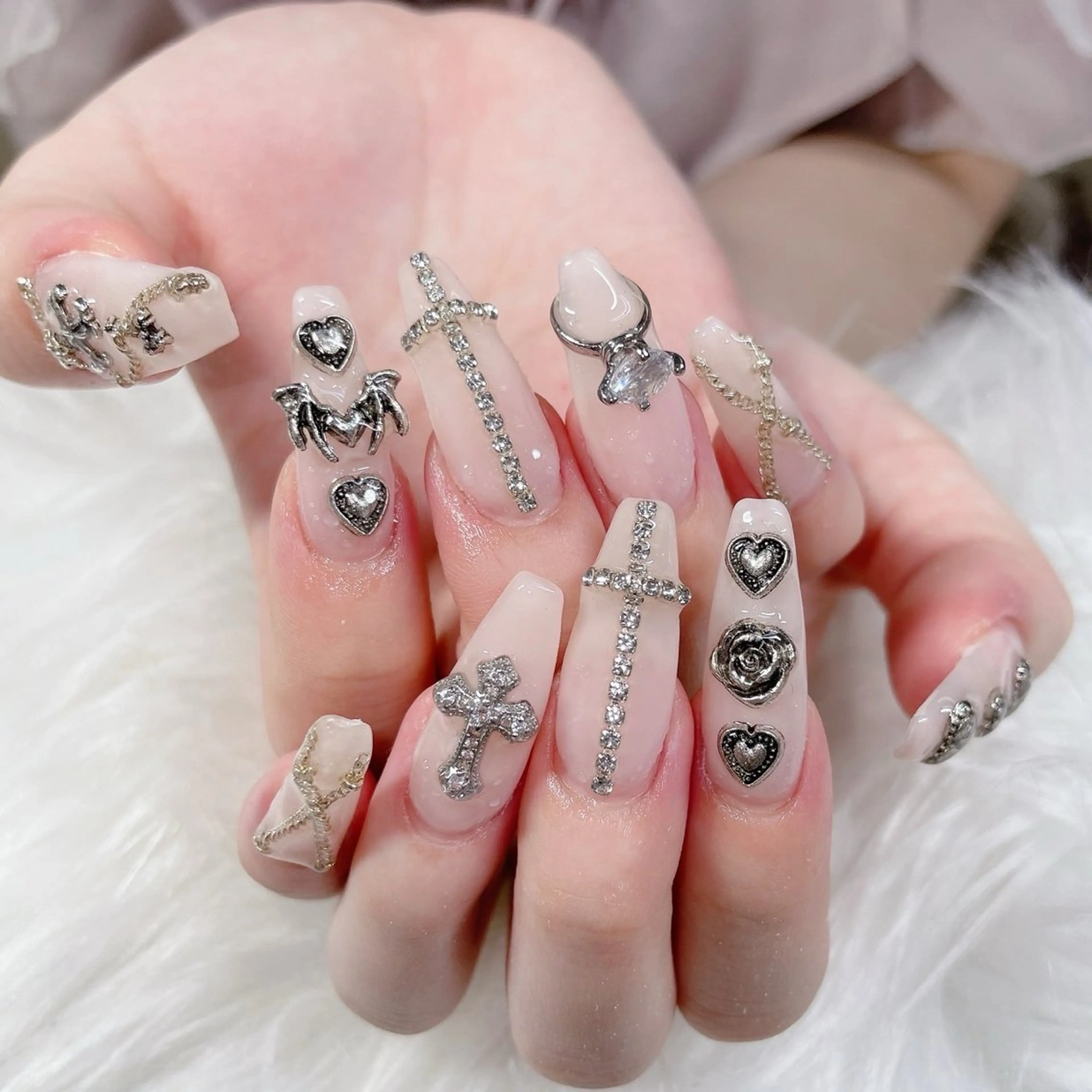 ネイル ハンドネイル ハンドケア 💜MIYA nail川崎店のネイルデザイン