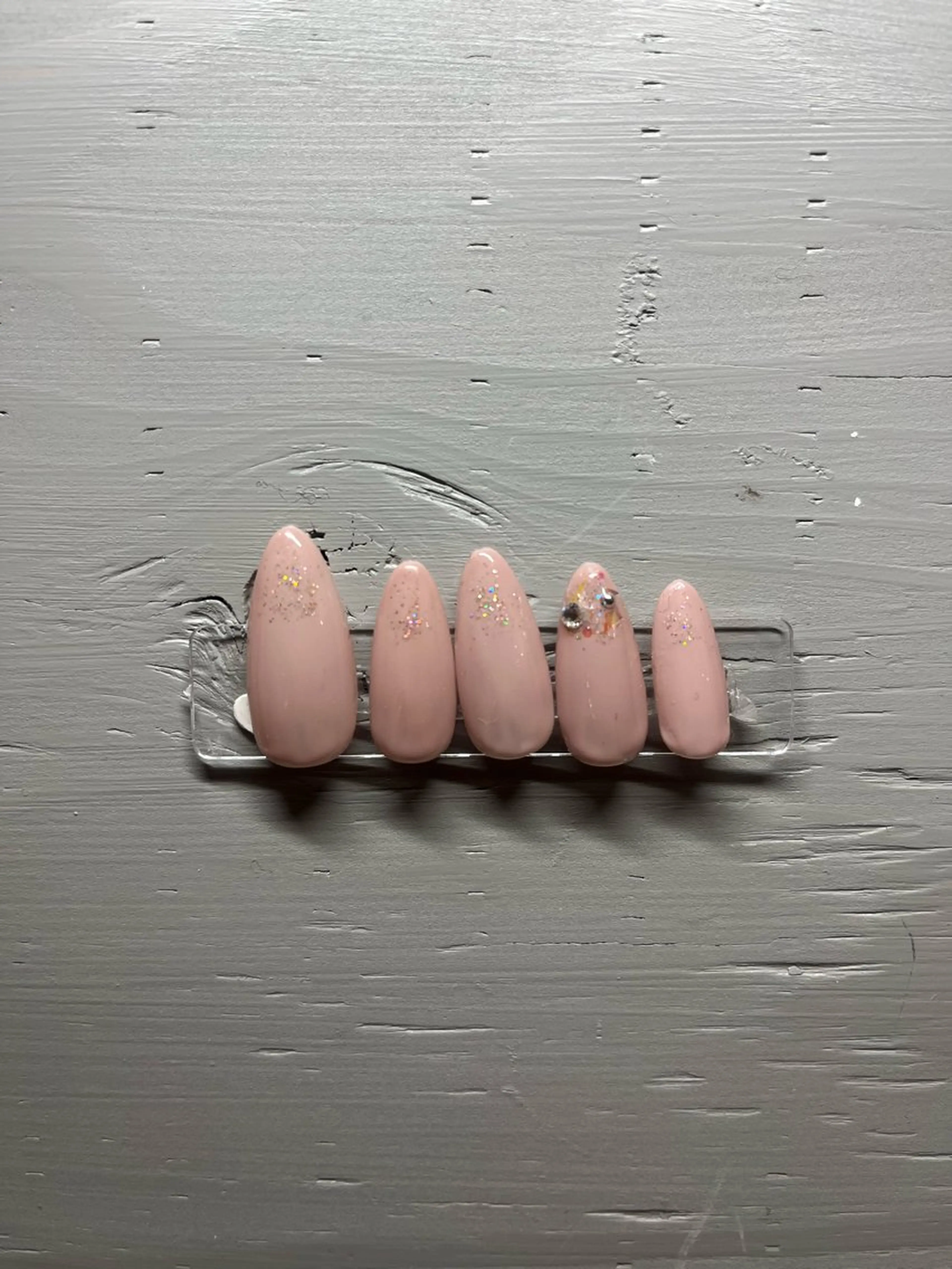 シンプルデザインネイルS3(オフ込み)の写真