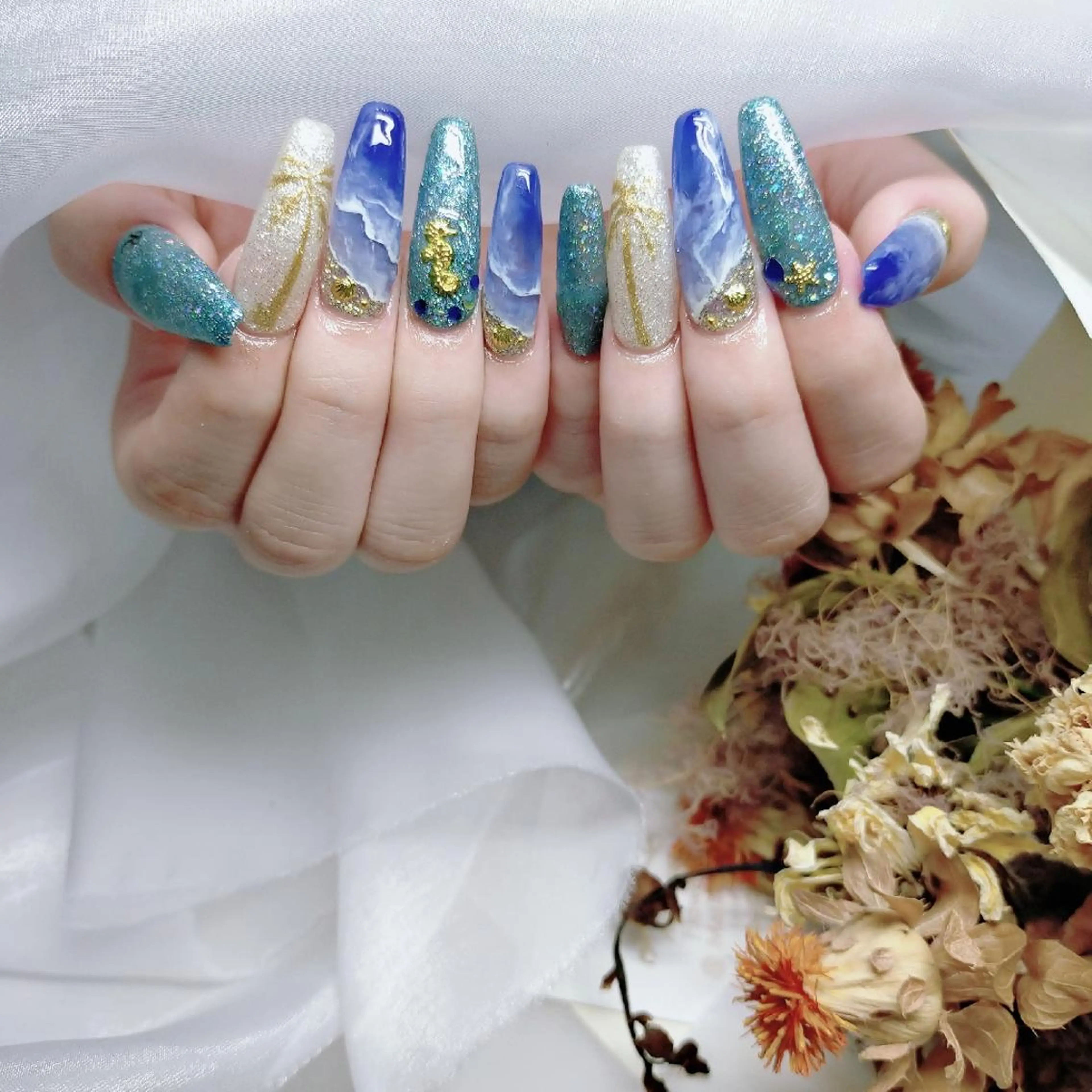 ネイル ハンドネイル 森 ネイルサロンのネイルデザイン