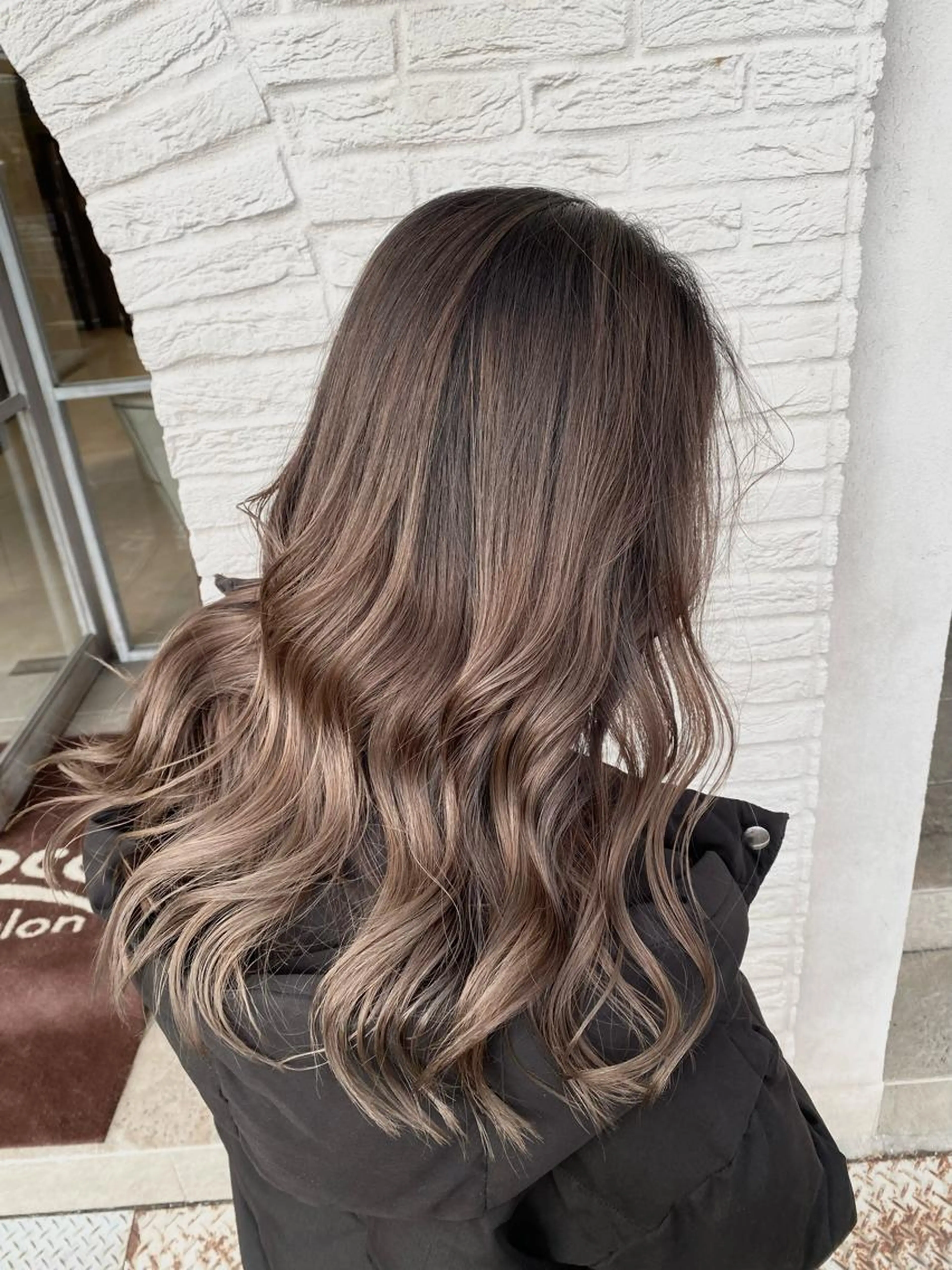 【透明感が欲しい方🌟】カット+透明感カラーの写真