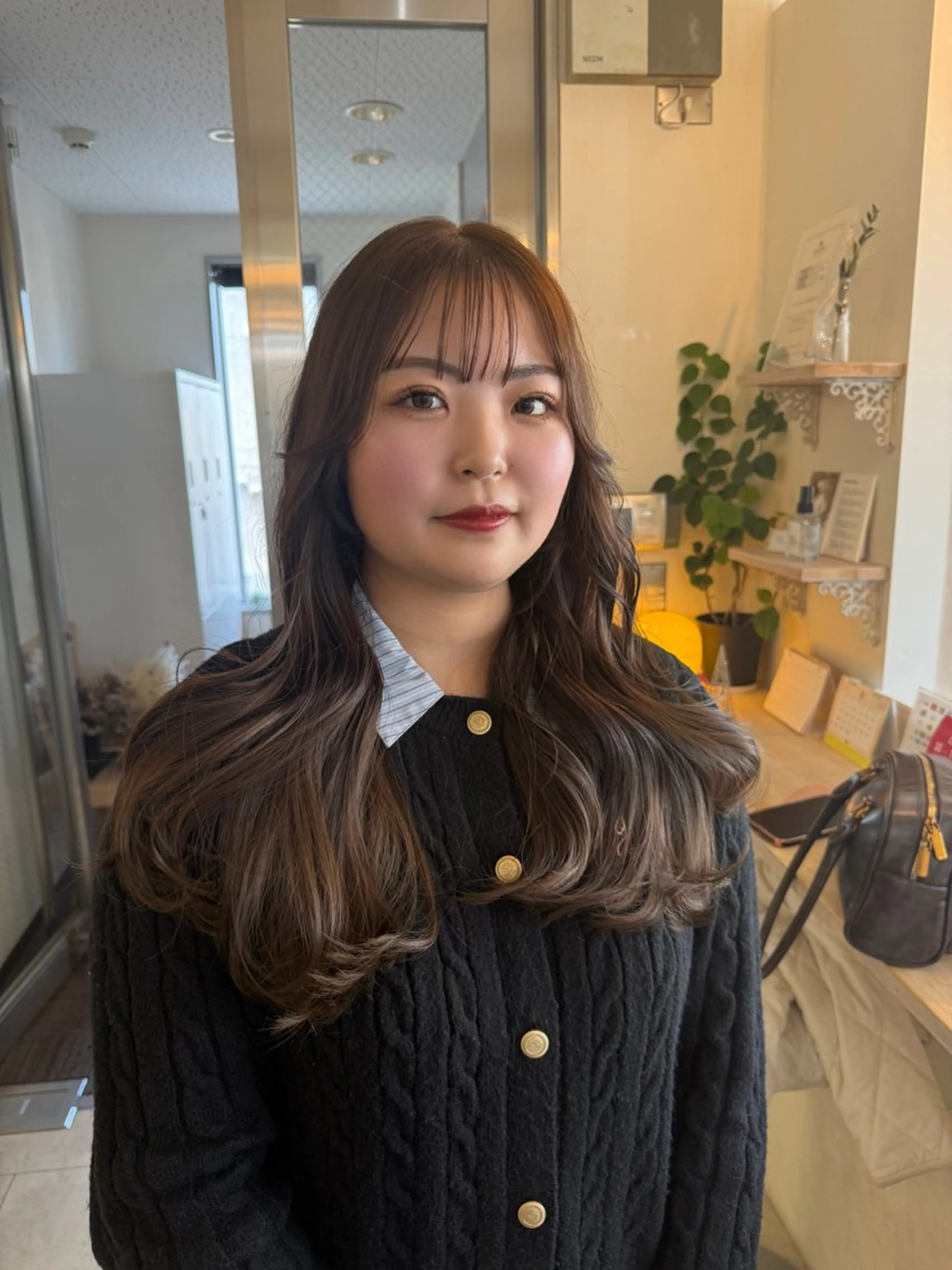 ロング ヘアカラー Maho/海外 レイヤー/ハイトーンのヘアスタイル