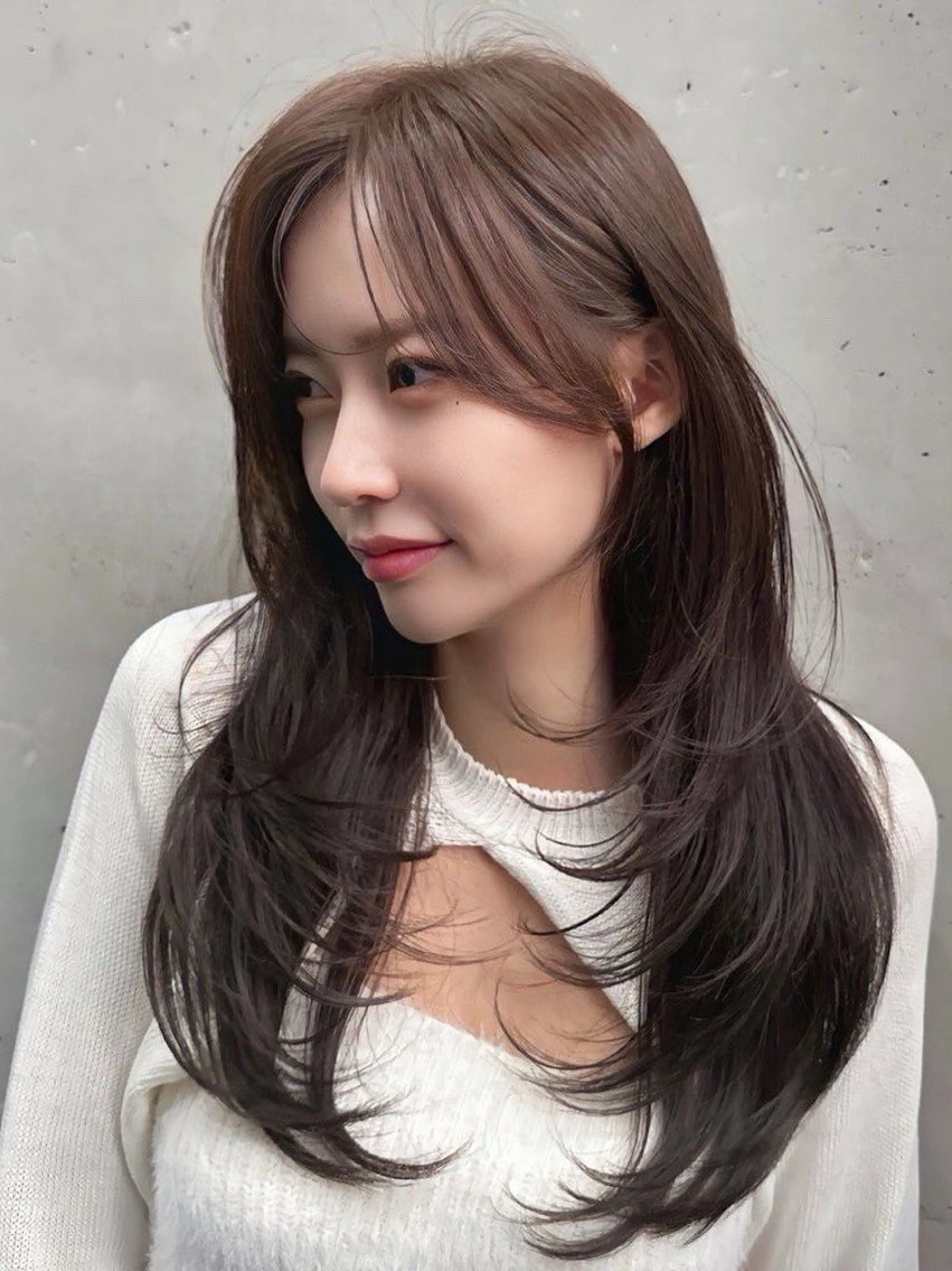 ロング カラー パーマ 顔周りカット 小顔カット 縮毛矯正 ストレートパーマ カット ヘアカラー 縮毛矯正 トリートメント 巻ける縮毛矯正 Sachi🐰のヘアスタイル